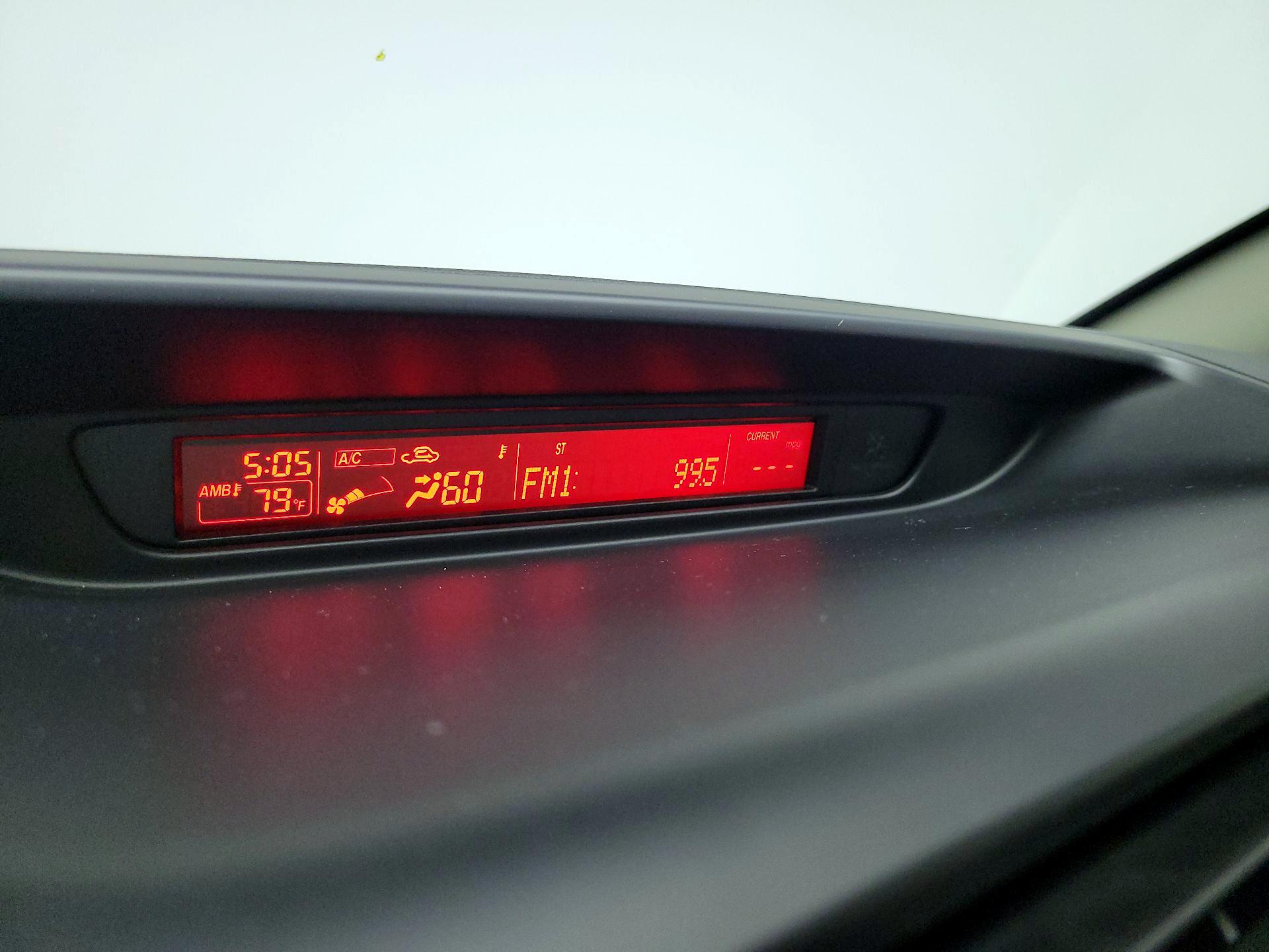 Thumbnail: 2014 Mazda Mazda5 - 14