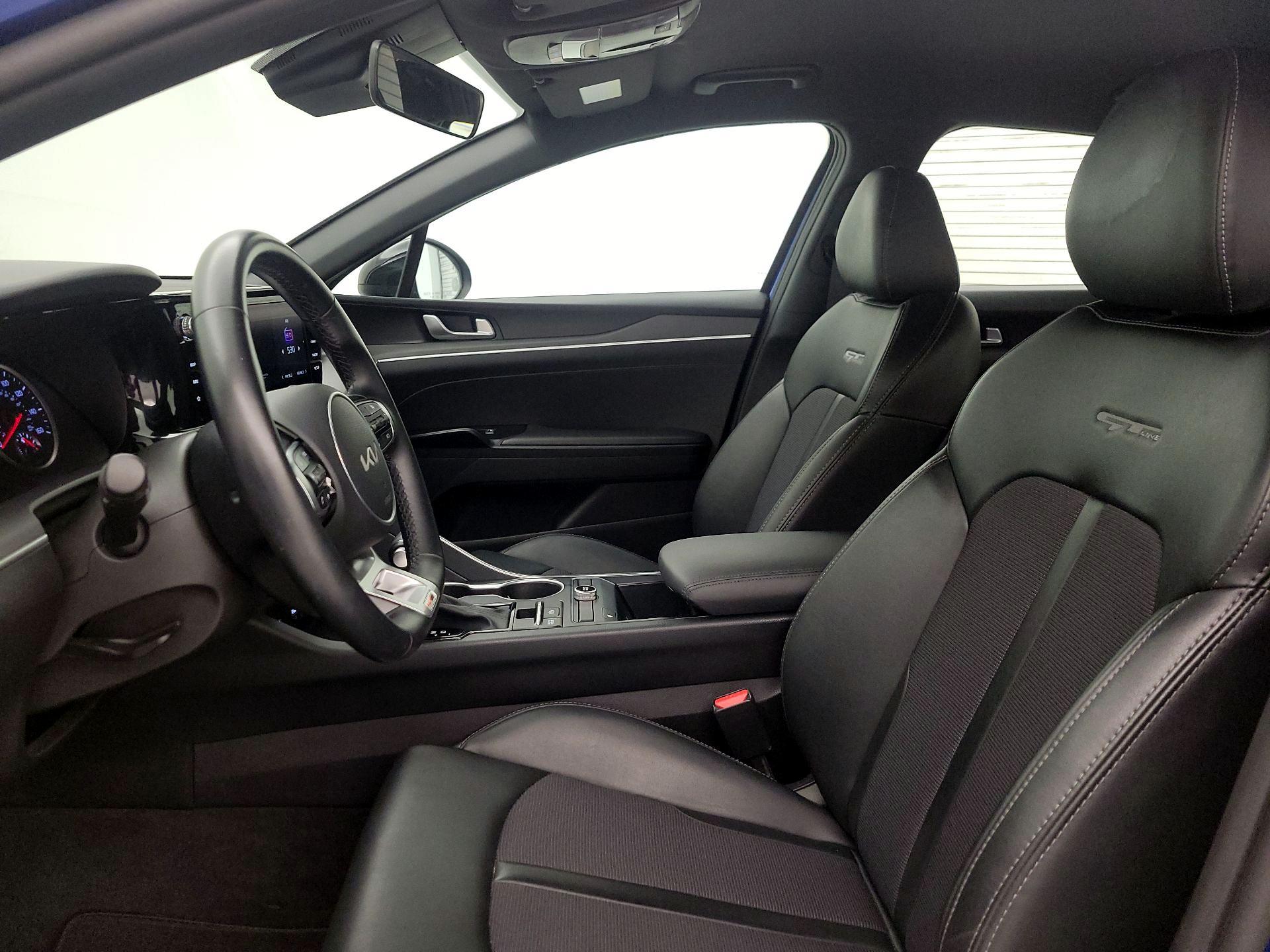 Thumbnail: 2022 Kia K5 - 11