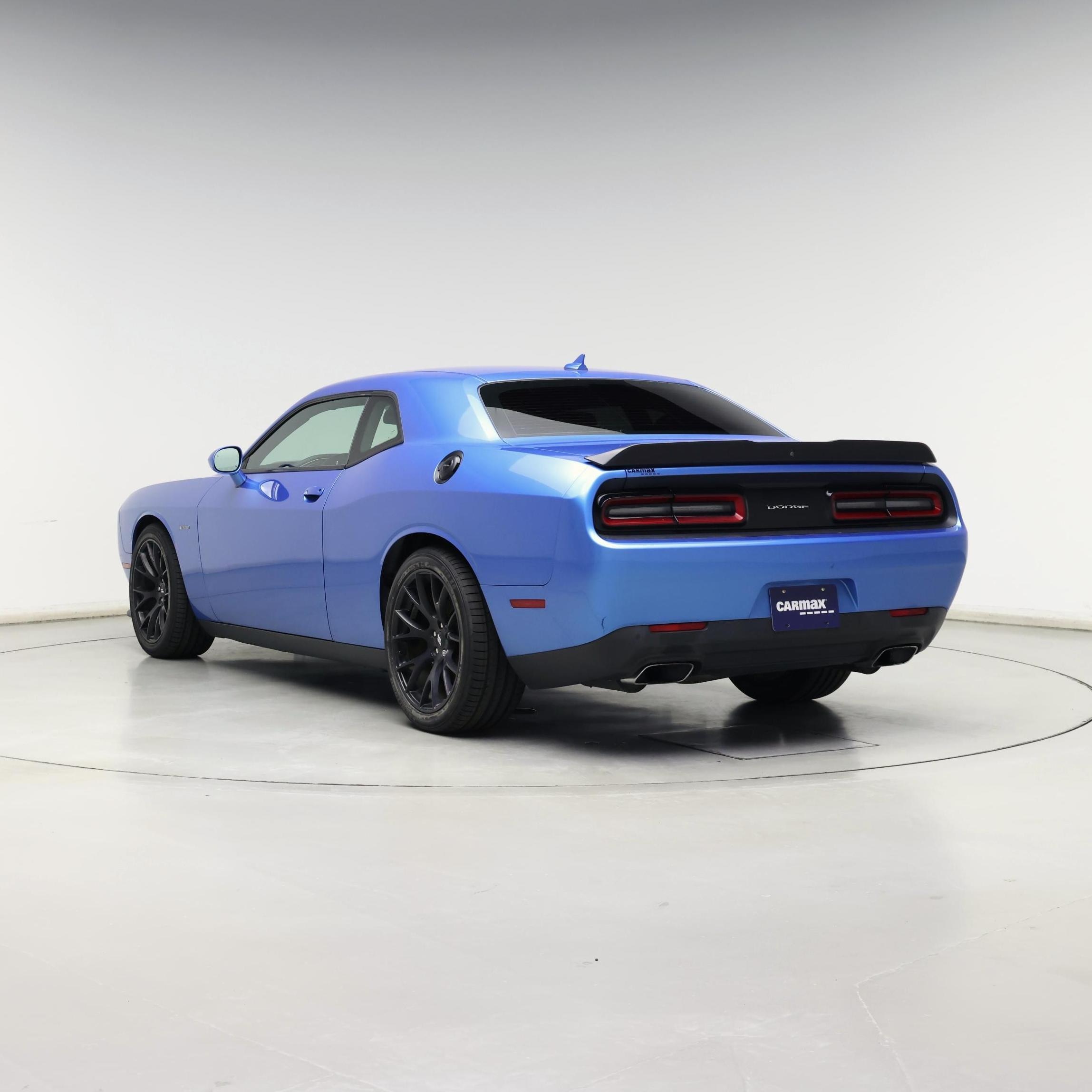 Thumbnail: 2019 Dodge Challenger - 2