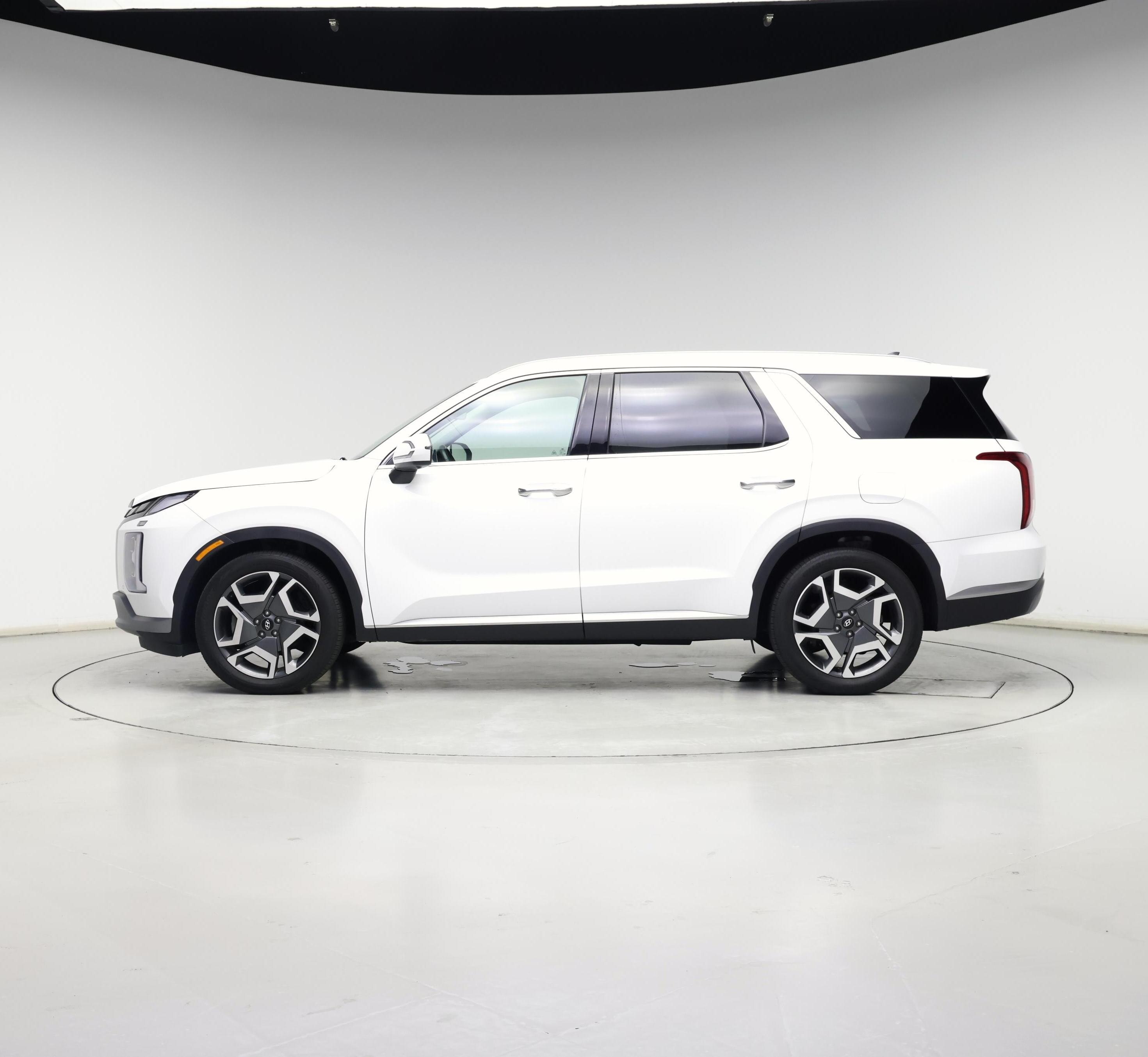 Thumbnail: 2023 Hyundai Palisade - 3