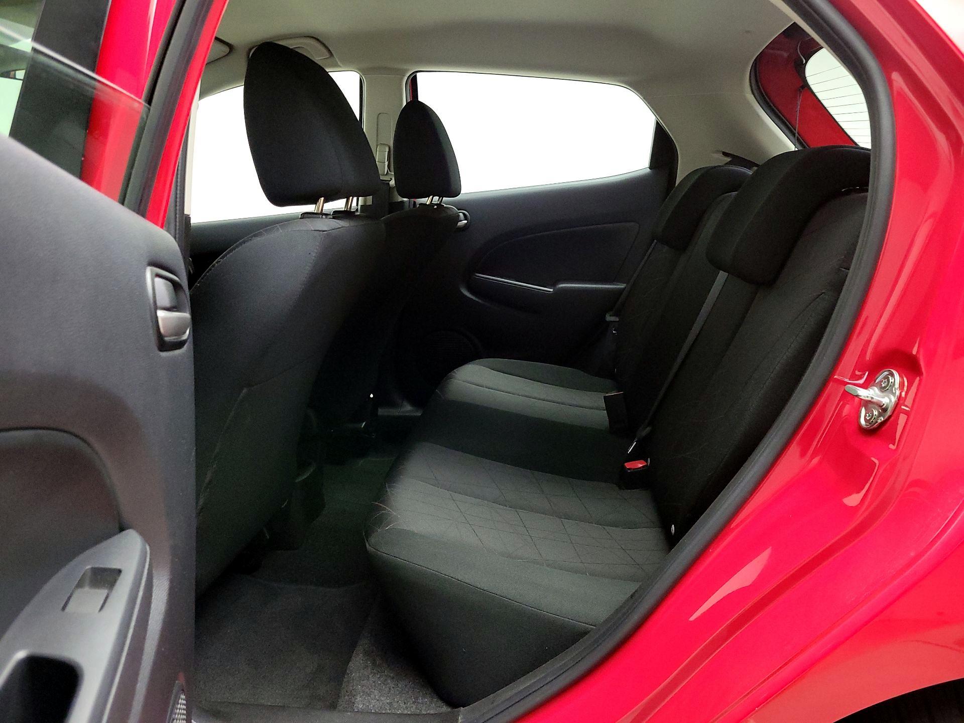 Thumbnail: 2014 Mazda Mazda2 - 17