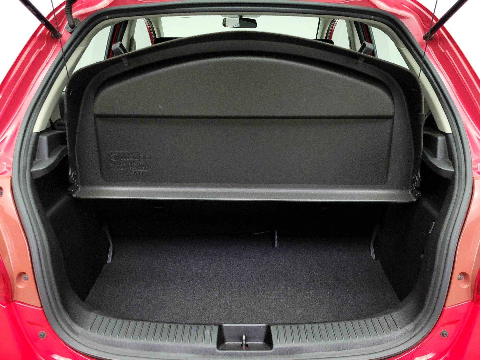Thumbnail: 2014 Mazda Mazda2 - 18