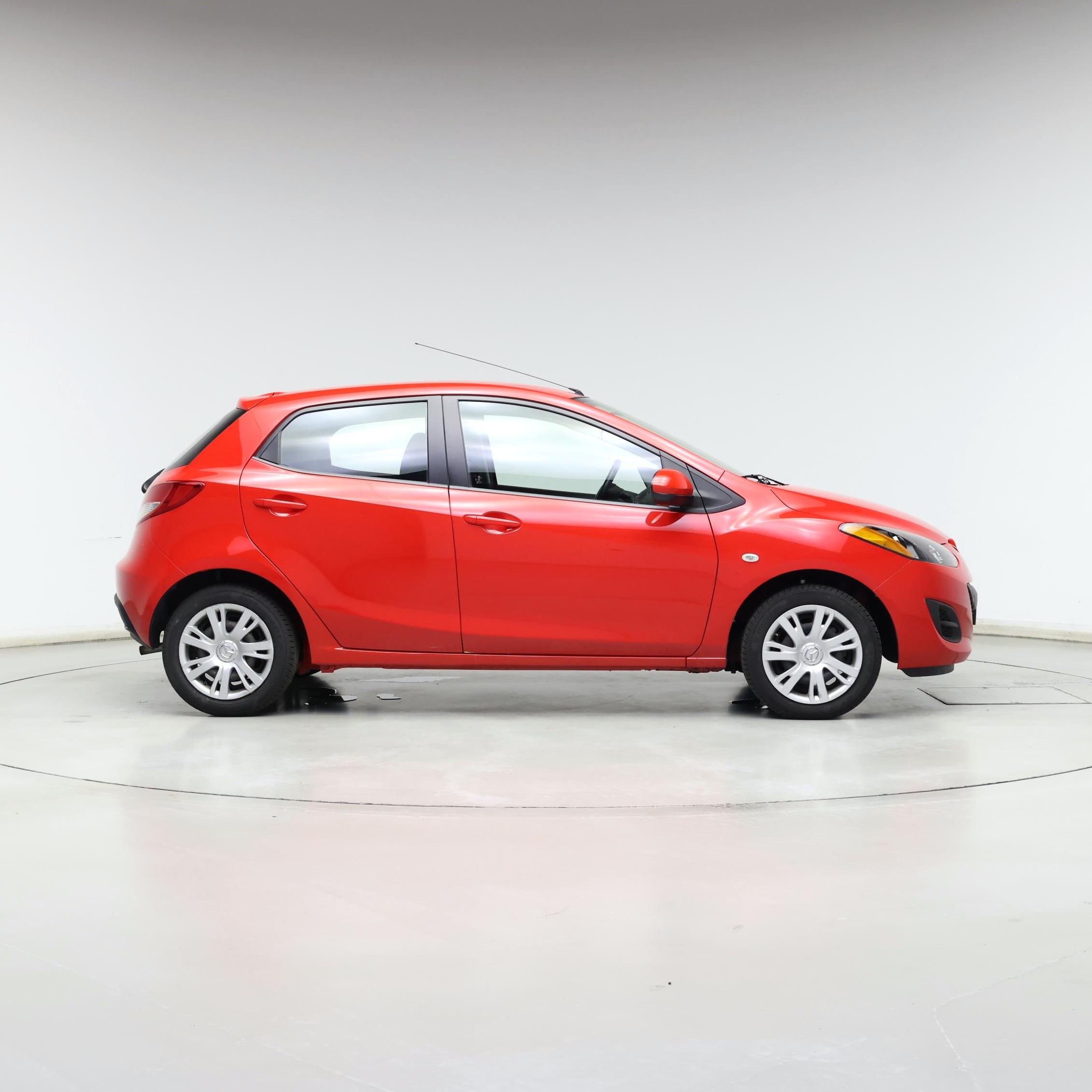Thumbnail: 2014 Mazda Mazda2 - 7