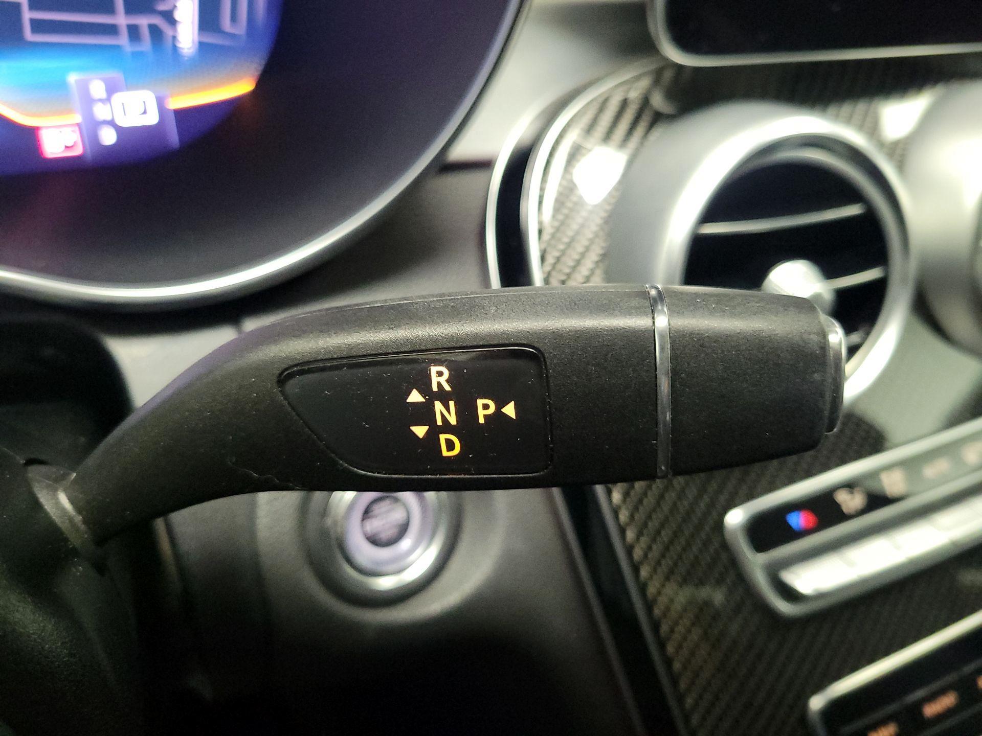 Thumbnail: 2022 Mercedes-Benz C-Class - 18