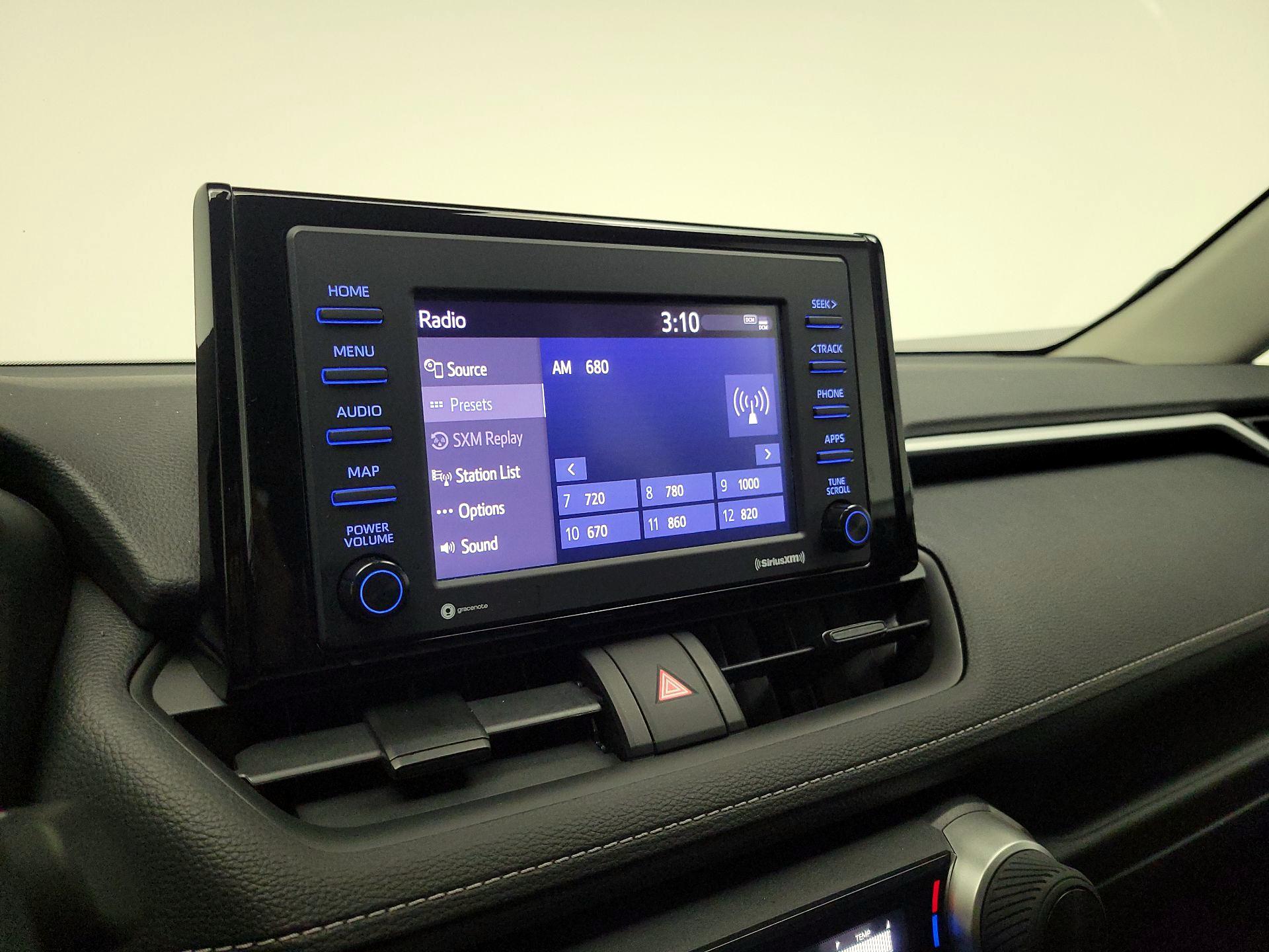 Thumbnail: 2021 Toyota RAV4 - 15