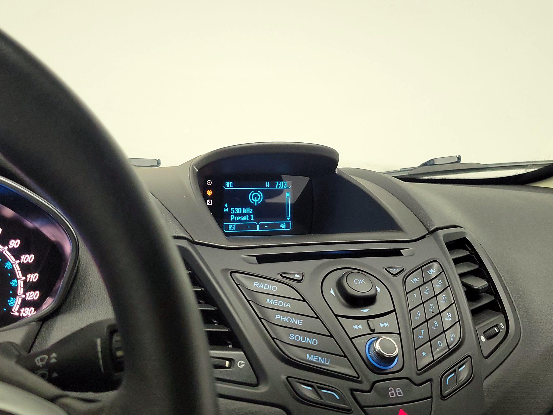 Thumbnail: 2015 Ford Fiesta - 14