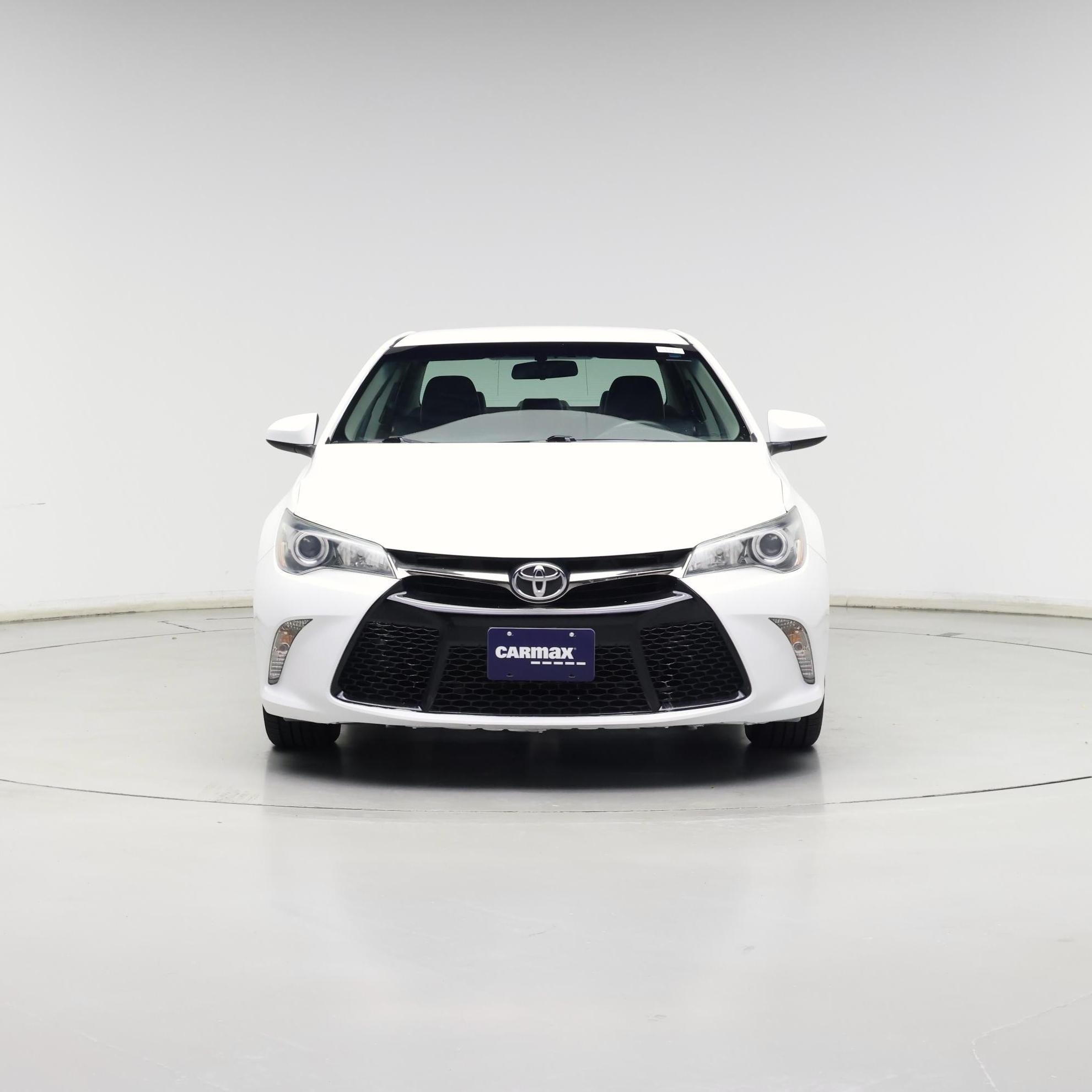 Thumbnail: 2015 Toyota Camry - 5