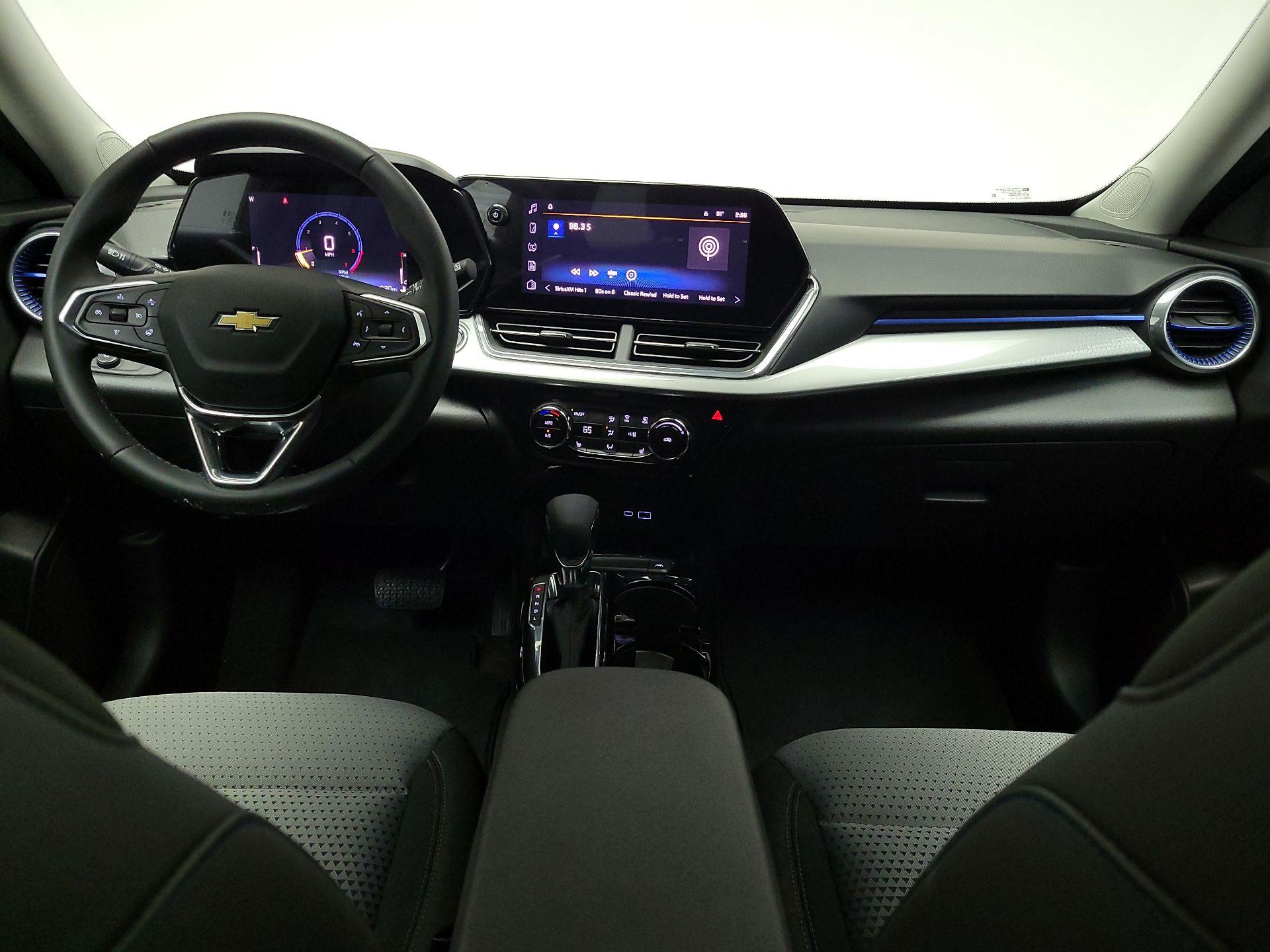 Thumbnail: 2025 Chevrolet Trax - 9