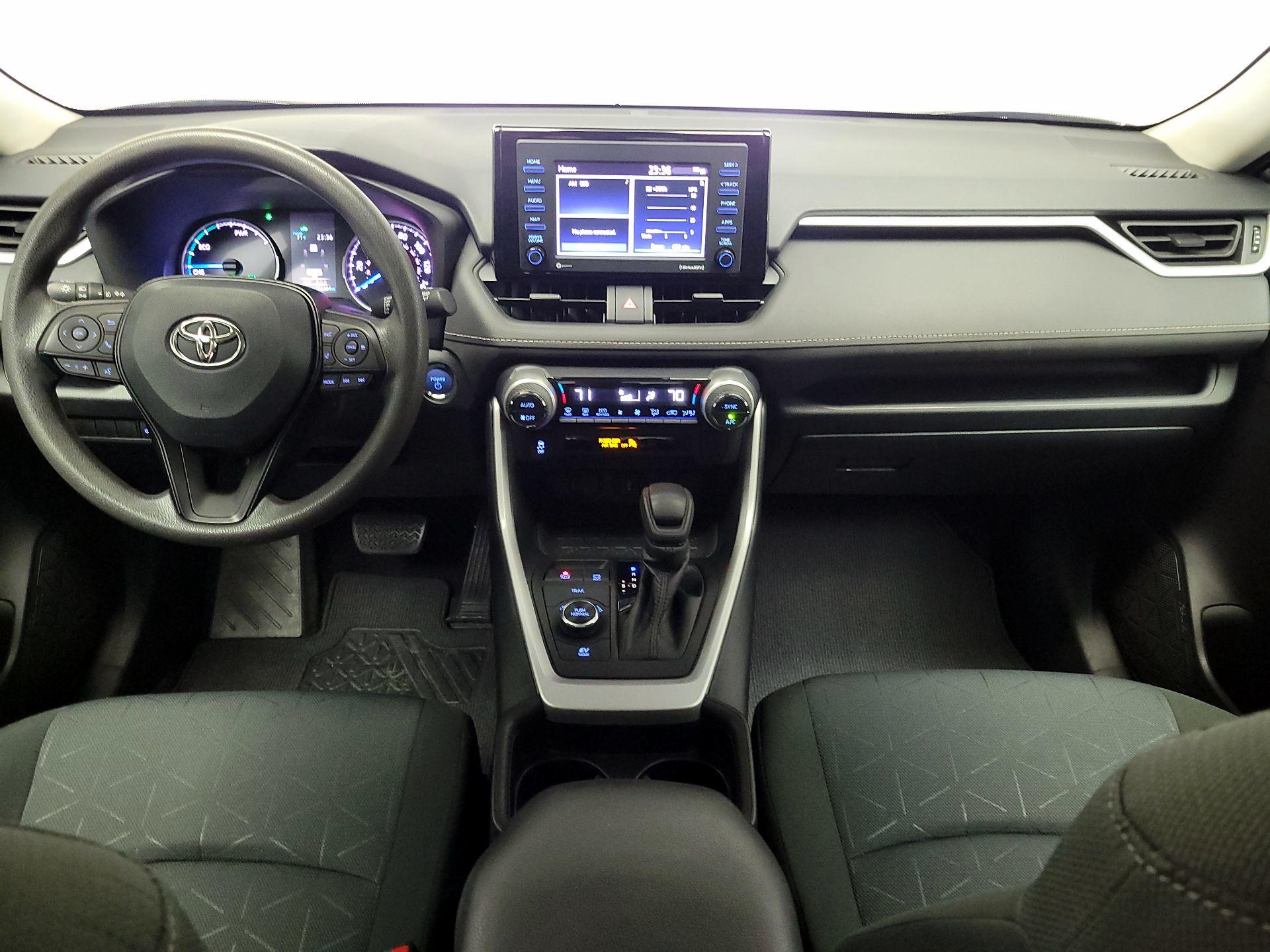 Thumbnail: 2021 Toyota RAV4 - 9