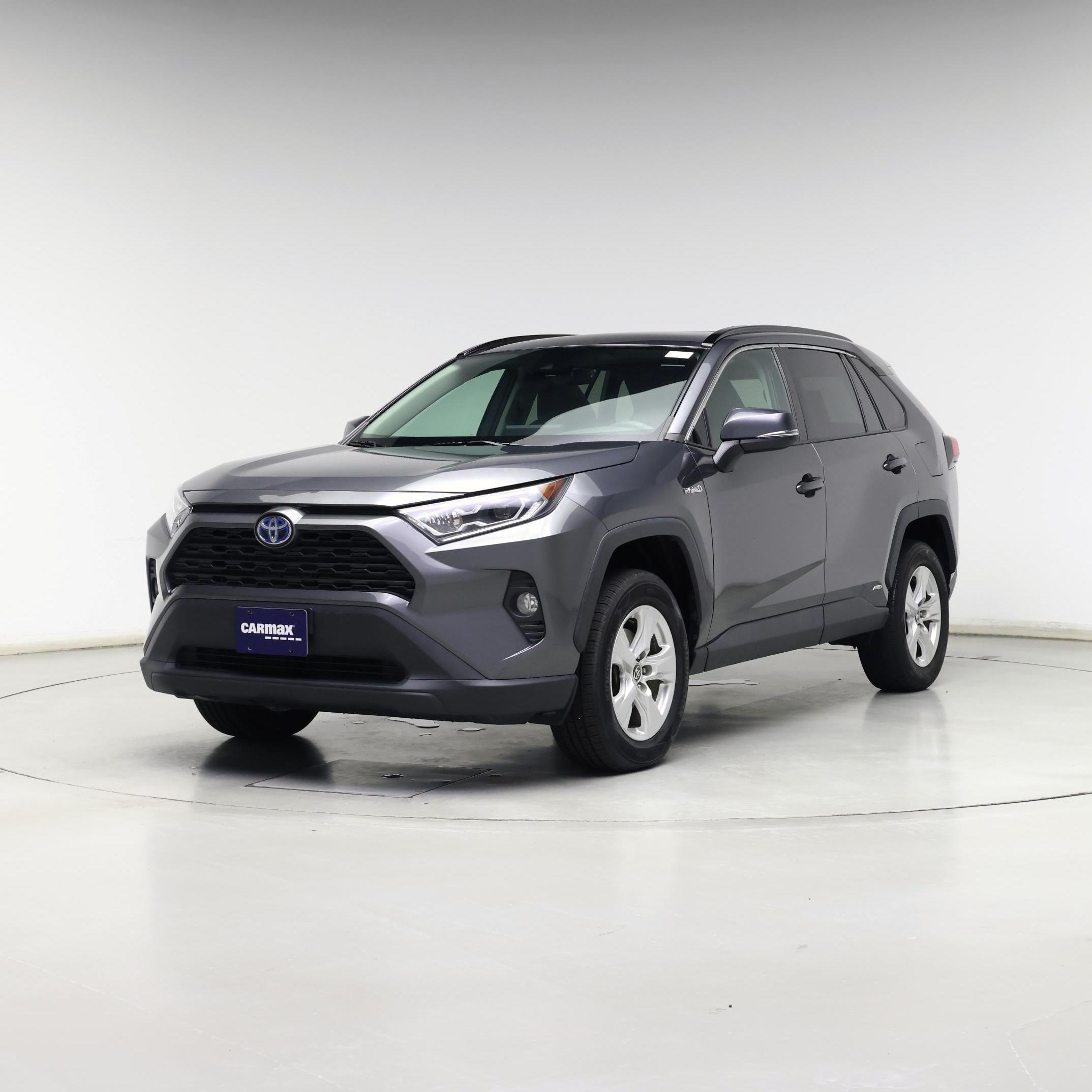 Thumbnail: 2021 Toyota RAV4 - 4