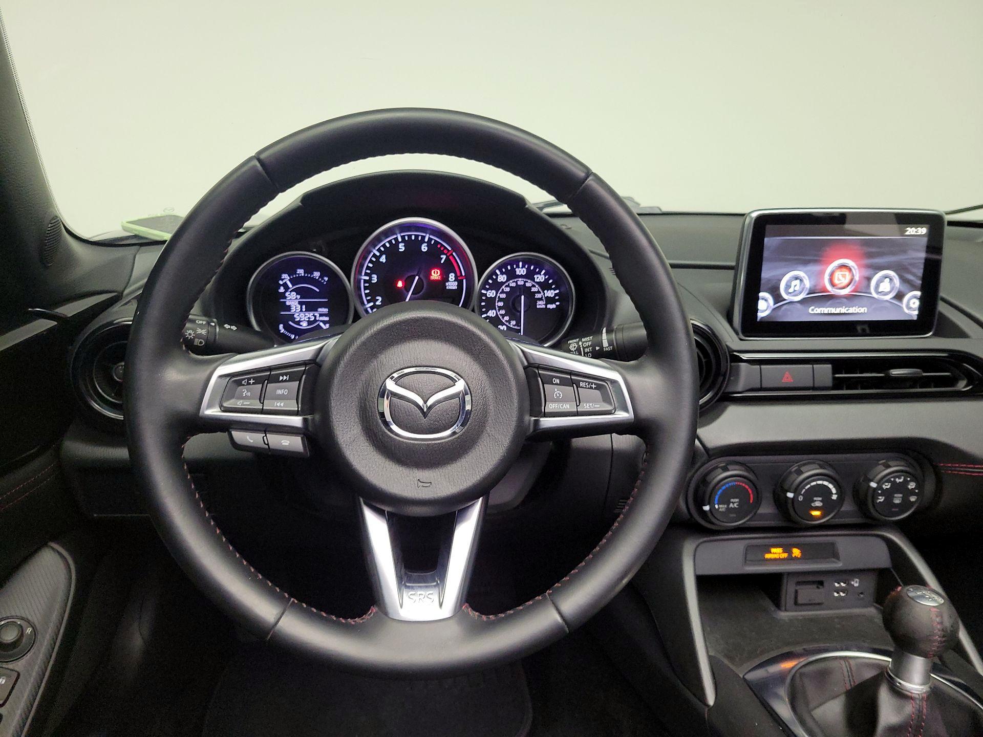 Thumbnail: 2016 Mazda MX-5 Miata - 10