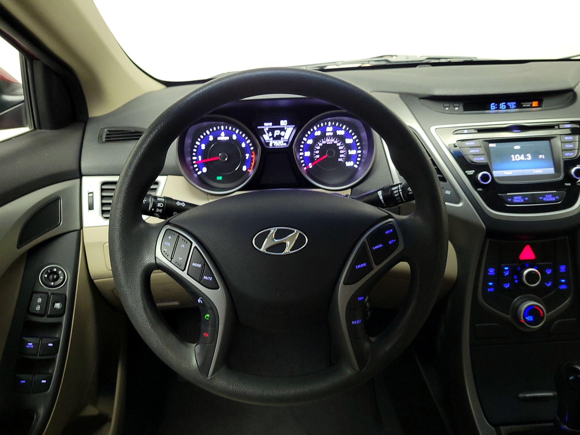 Thumbnail: 2016 Hyundai Elantra - 10