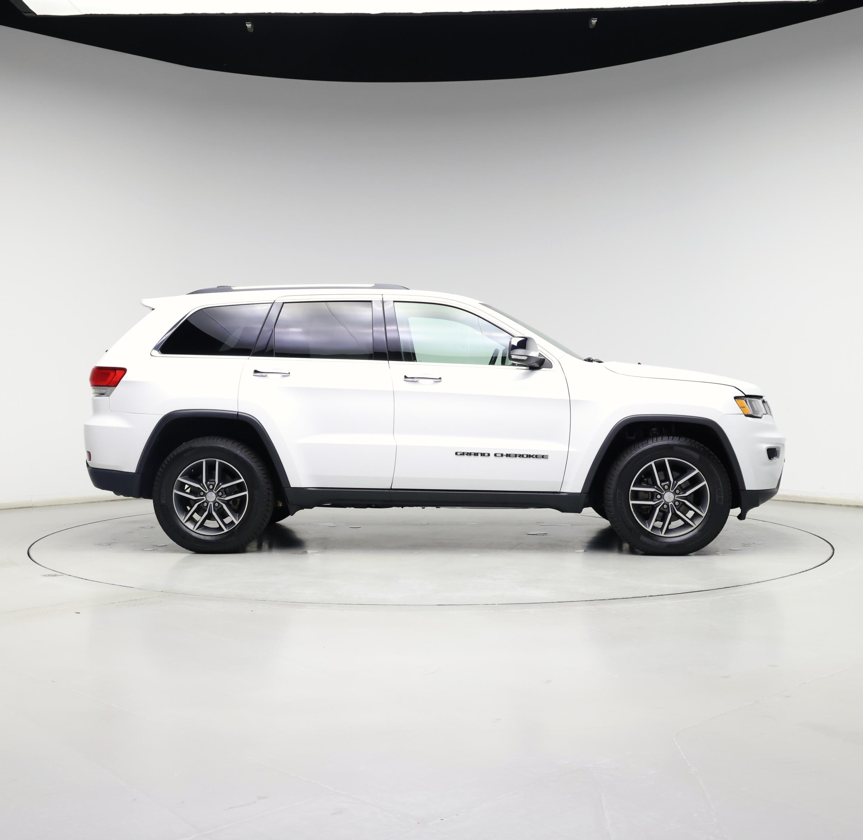 Thumbnail: 2017 Jeep Grand Cherokee - 7