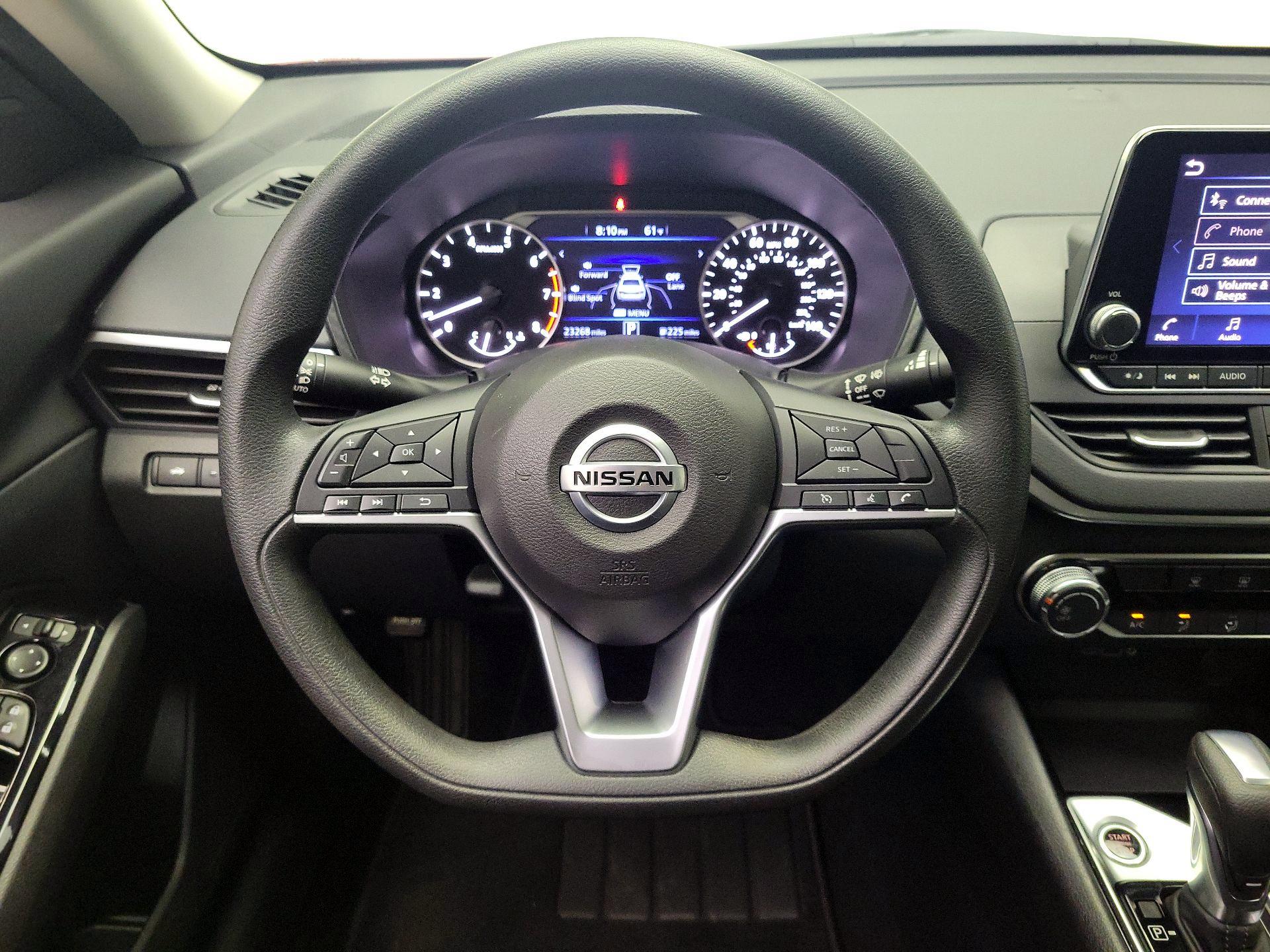 Thumbnail: 2021 Nissan Altima - 10