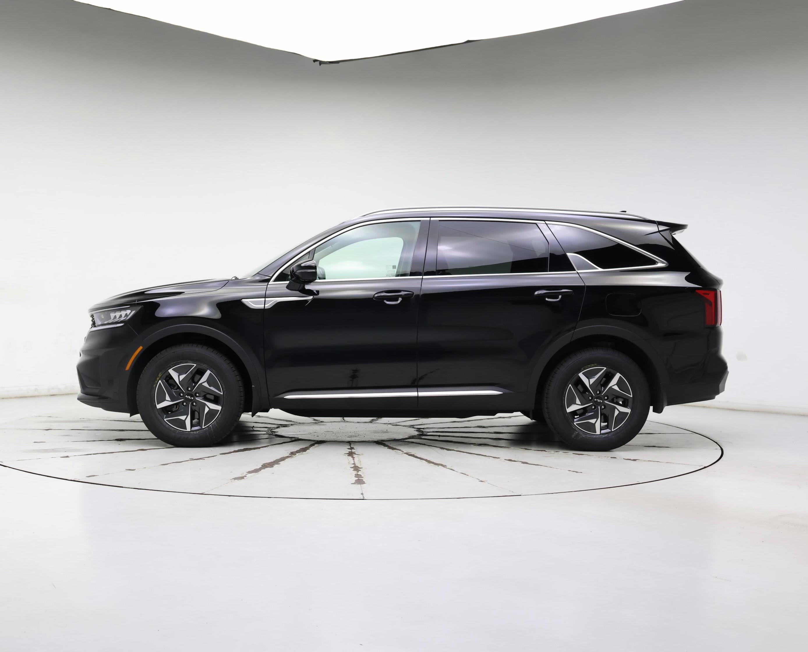 Thumbnail: 2022 Kia Sorento - 3