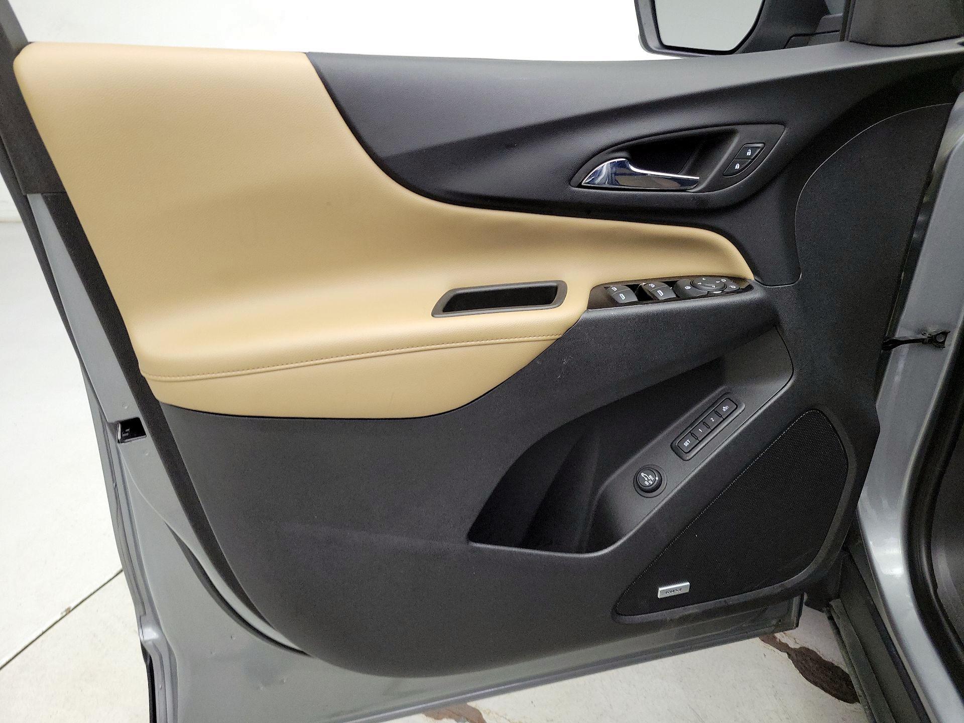 Thumbnail: 2023 Chevrolet Equinox - 12