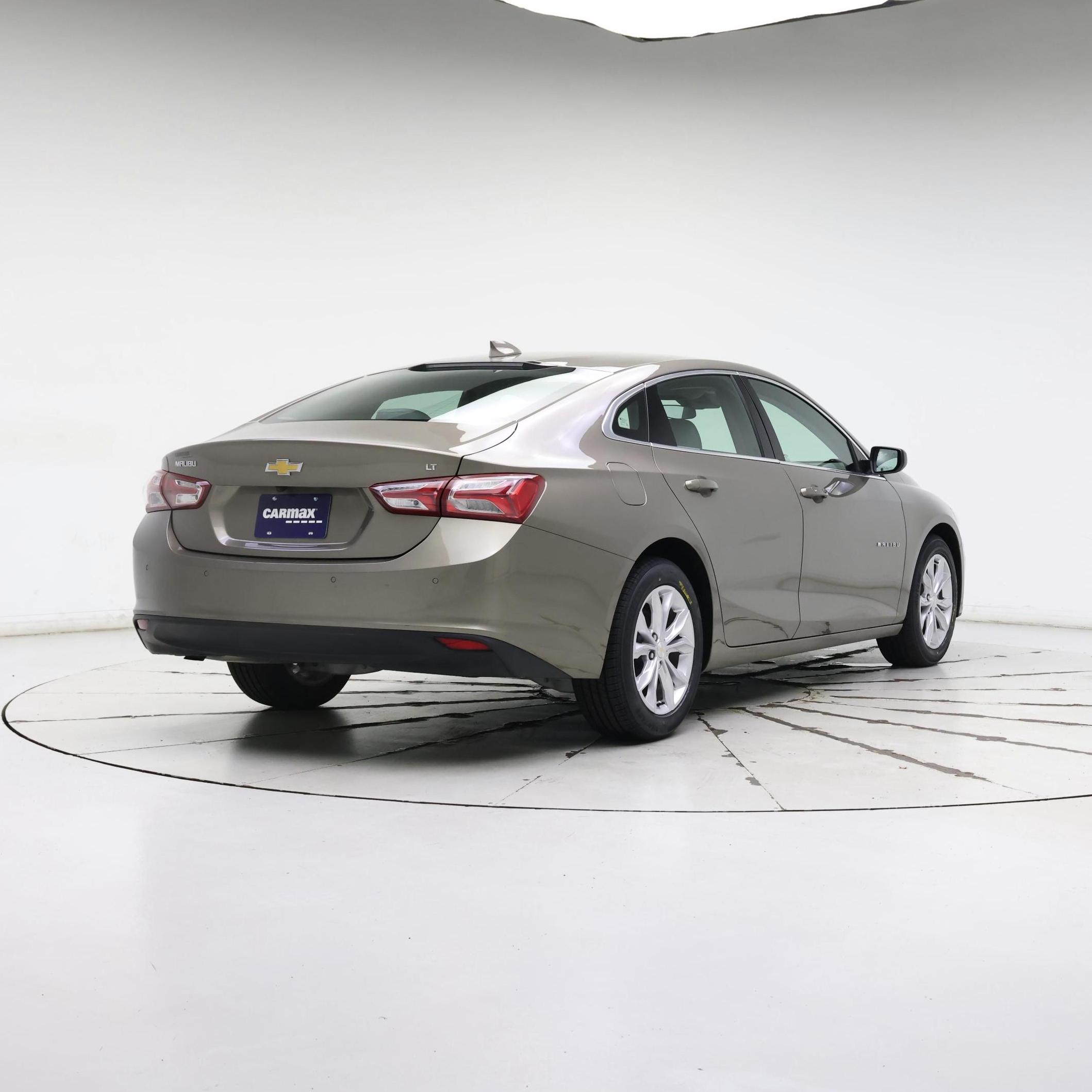 Thumbnail: 2020 Chevrolet Malibu - 8