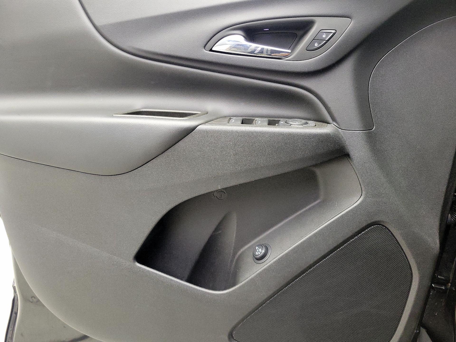 Thumbnail: 2023 Chevrolet Equinox - 12