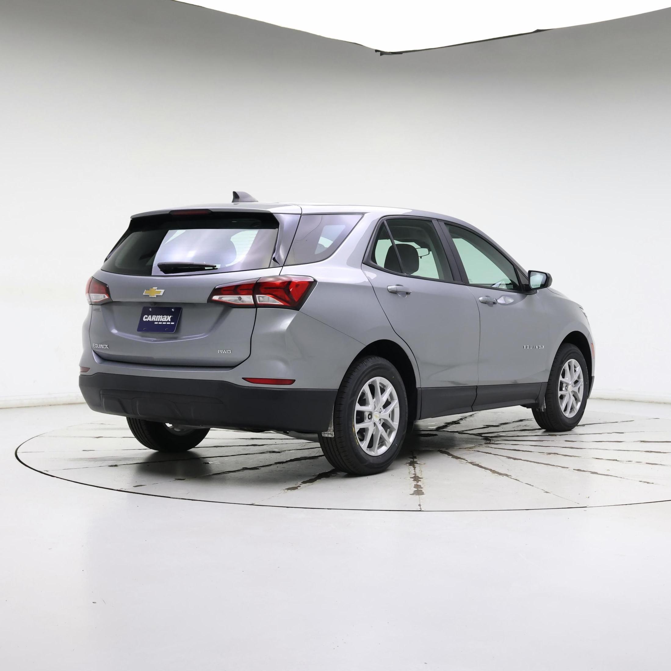 Thumbnail: 2023 Chevrolet Equinox - 8