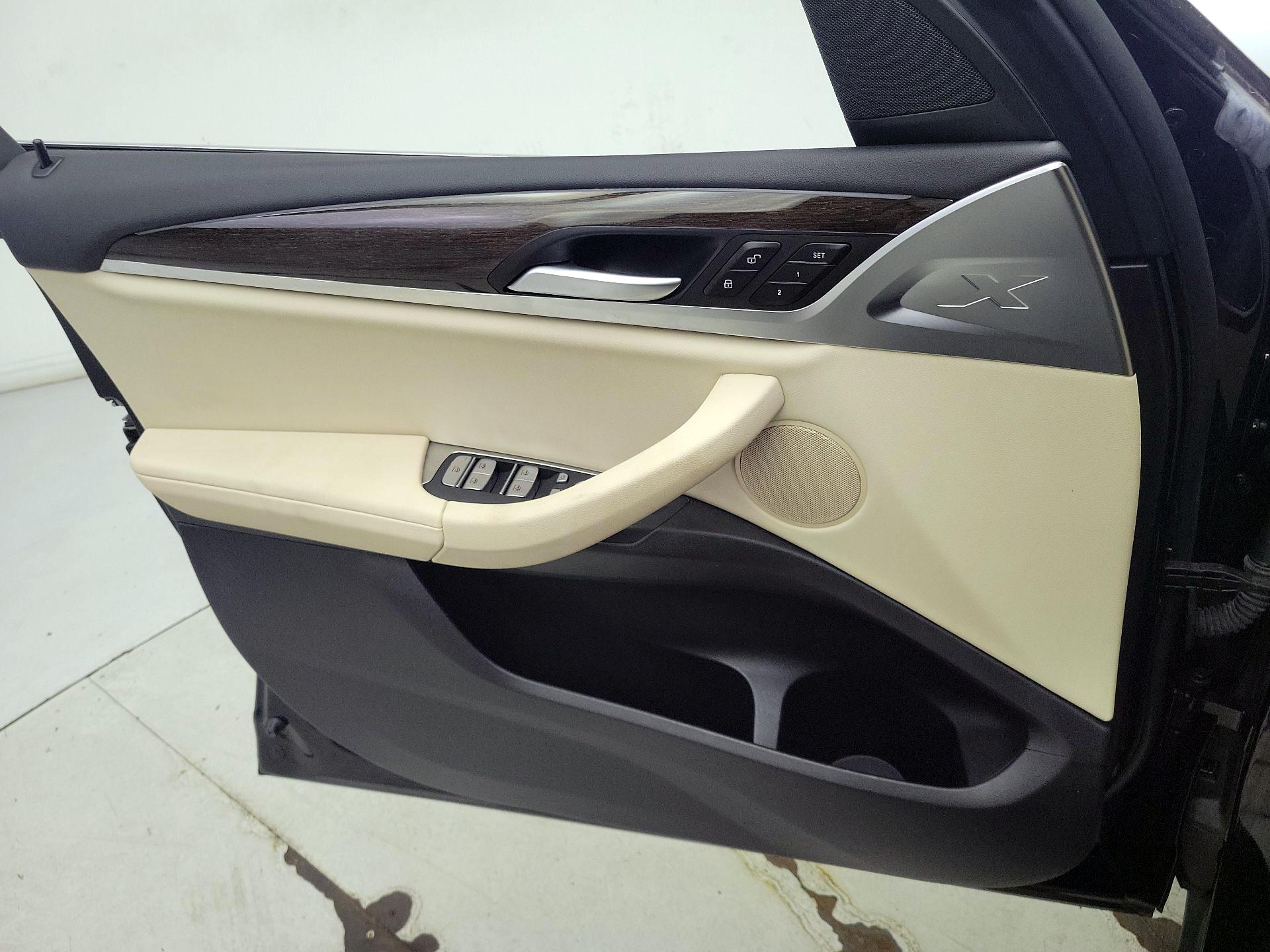 Thumbnail: 2022 BMW X3 - 12