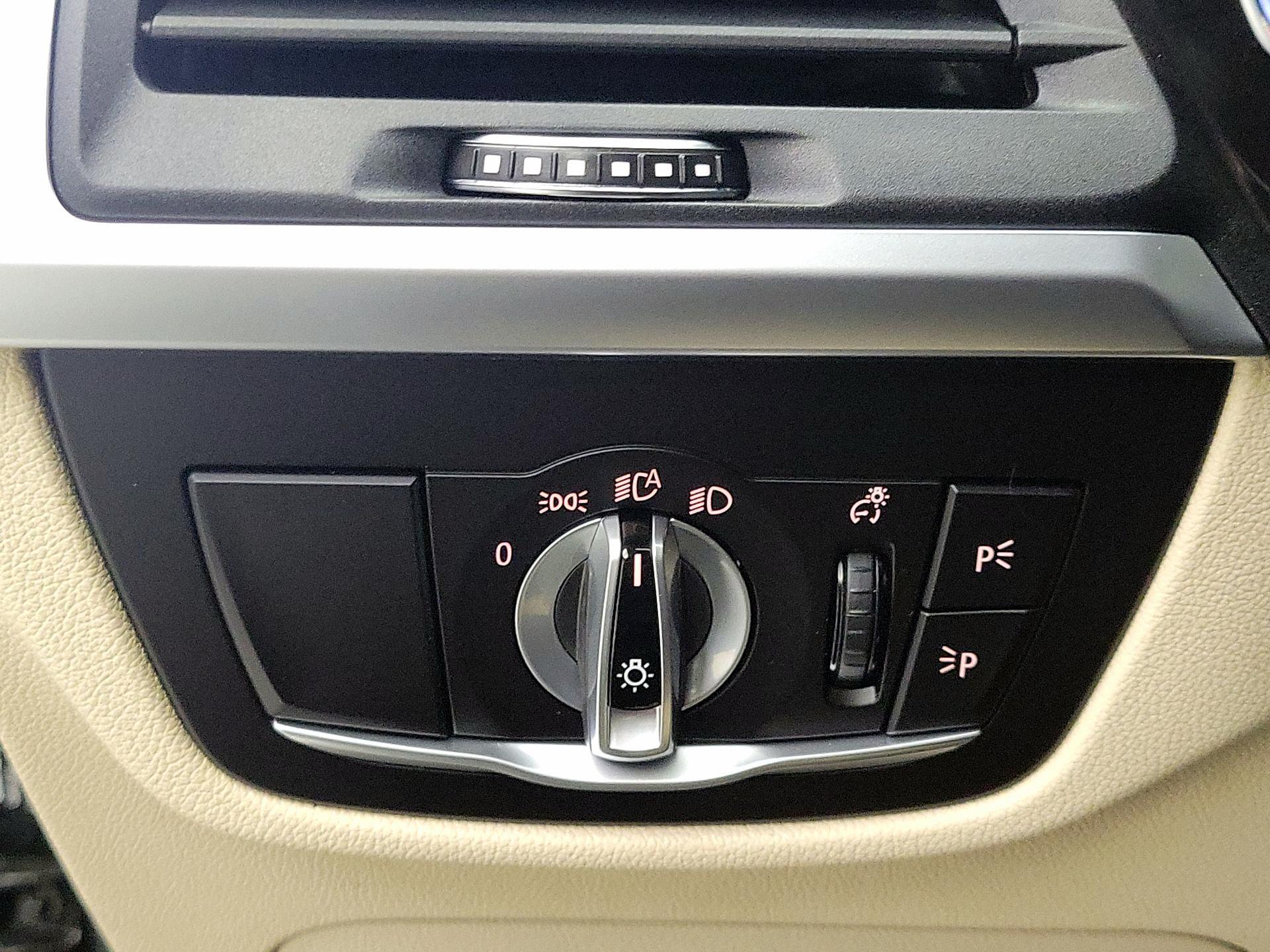 Thumbnail: 2022 BMW X3 - 13