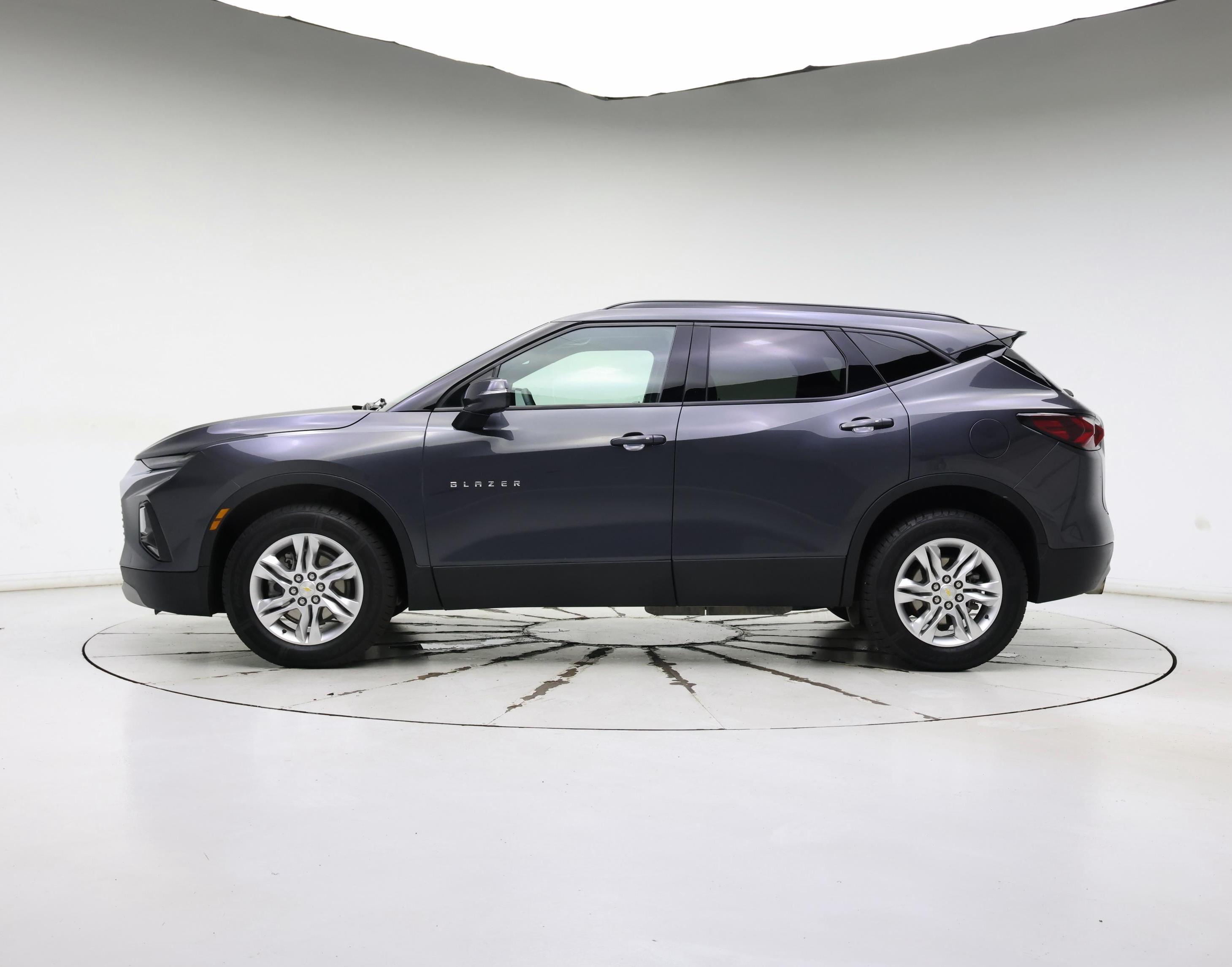 Thumbnail: 2022 Chevrolet Blazer - 3