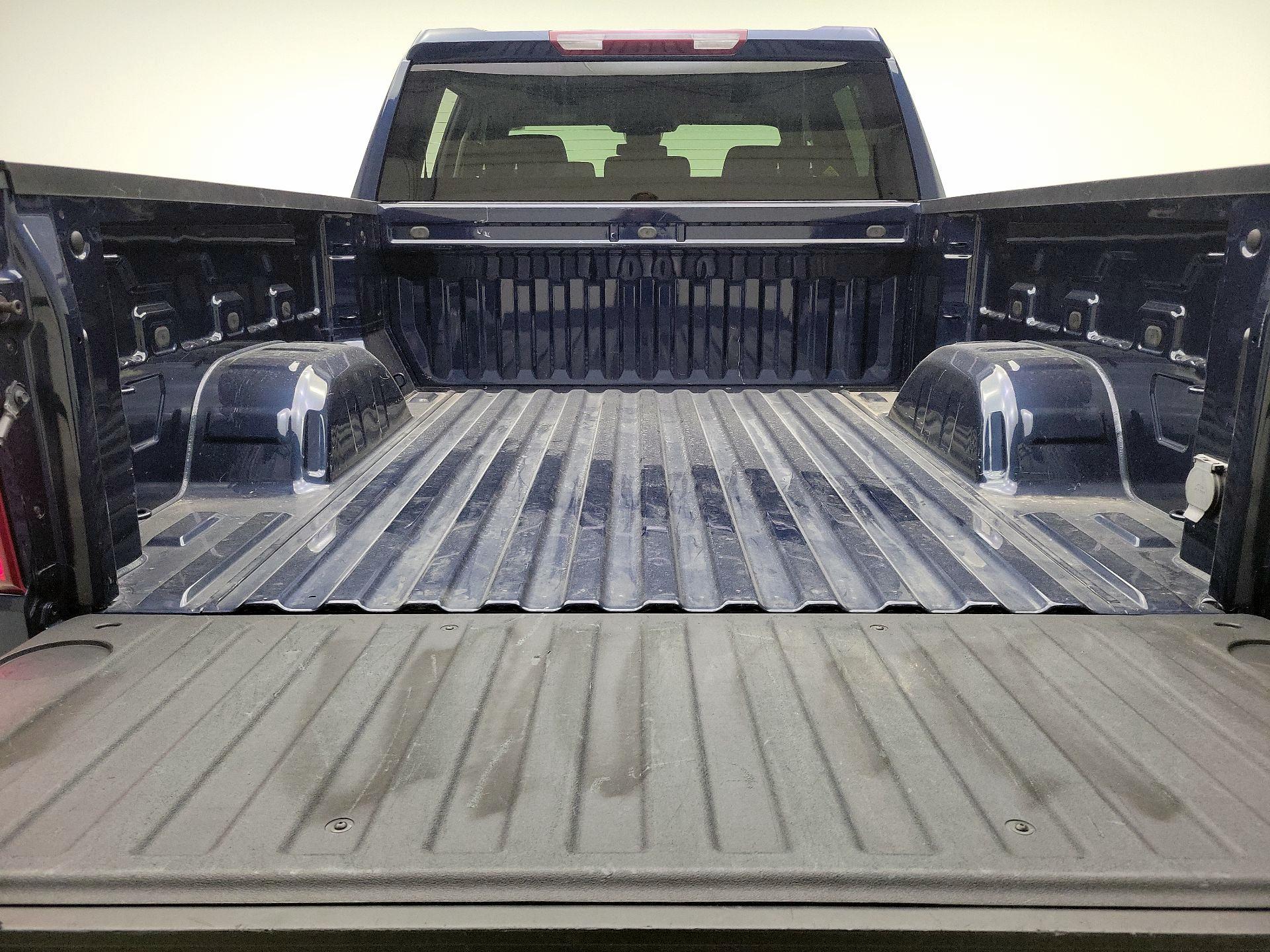 Thumbnail: 2022 Chevrolet Silverado 1500 - 20