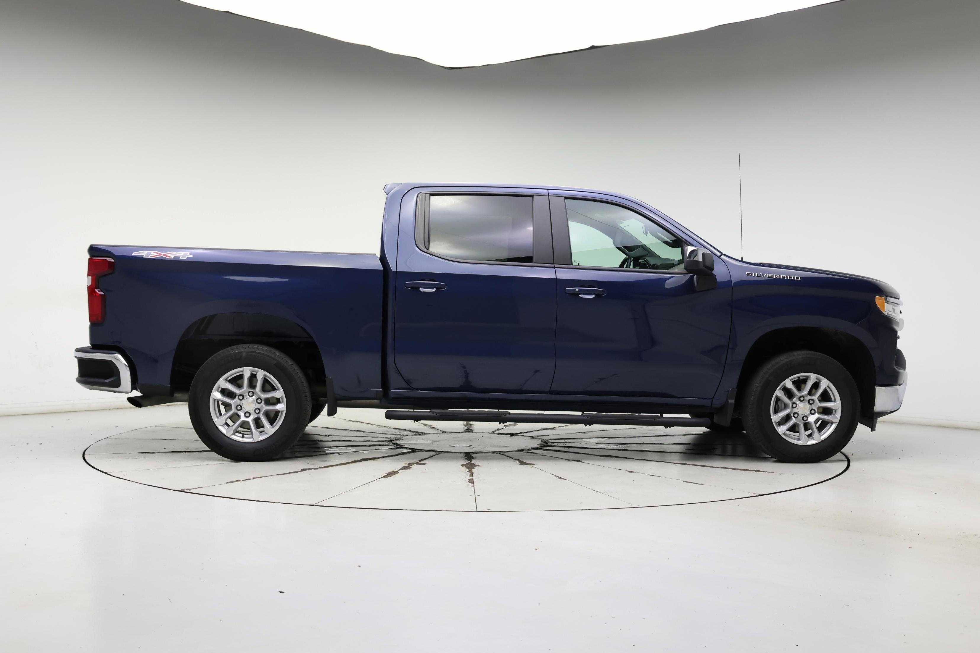 Thumbnail: 2022 Chevrolet Silverado 1500 - 7