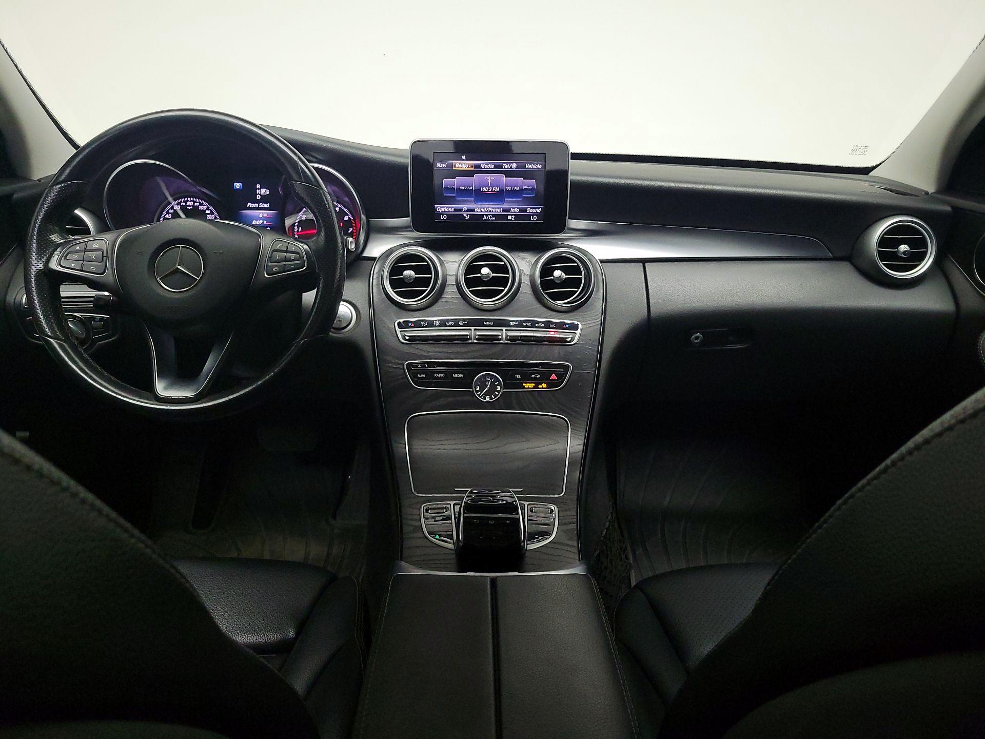 Thumbnail: 2015 Mercedes-Benz C-Class - 9