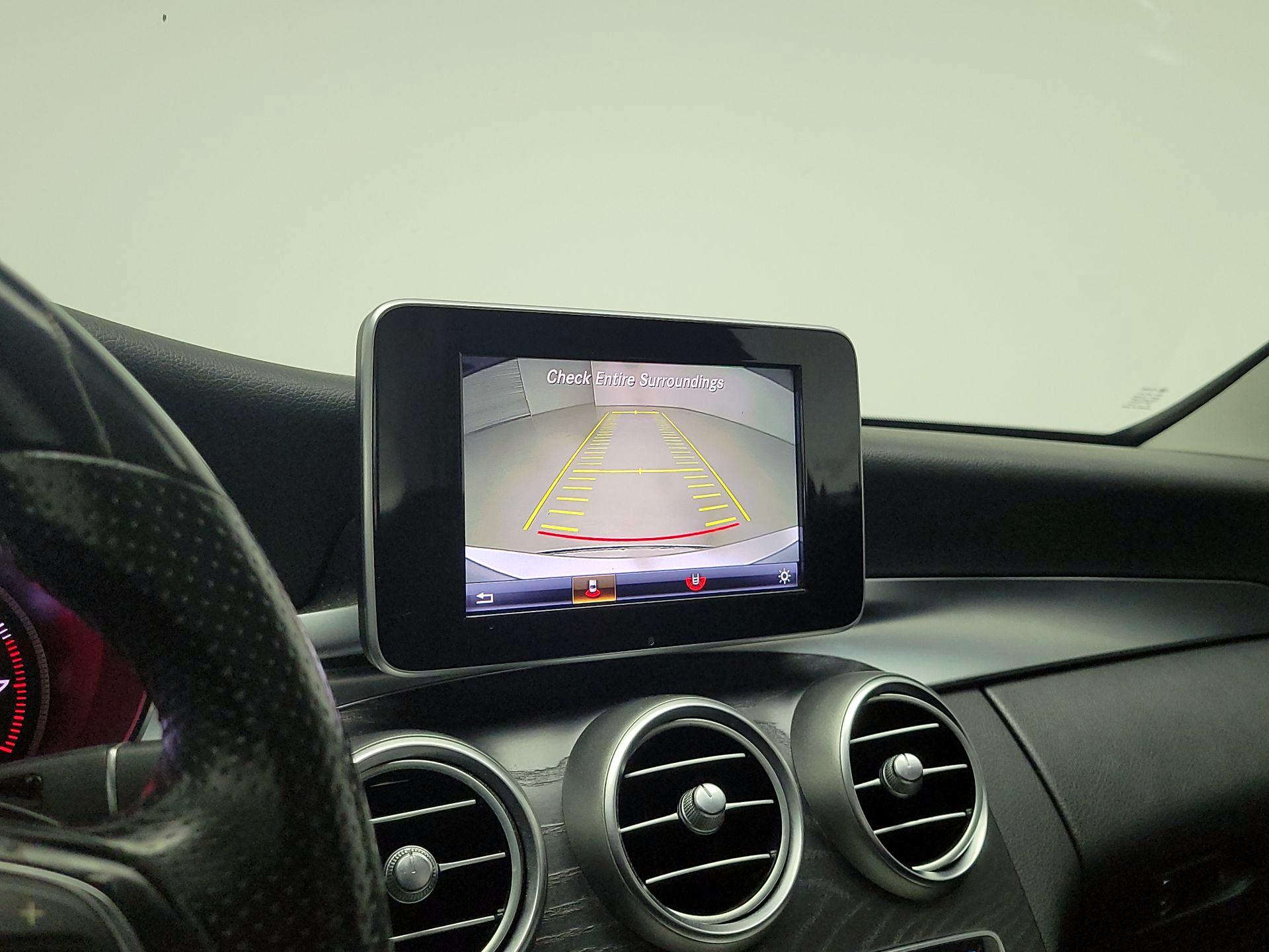 Thumbnail: 2015 Mercedes-Benz C-Class - 15