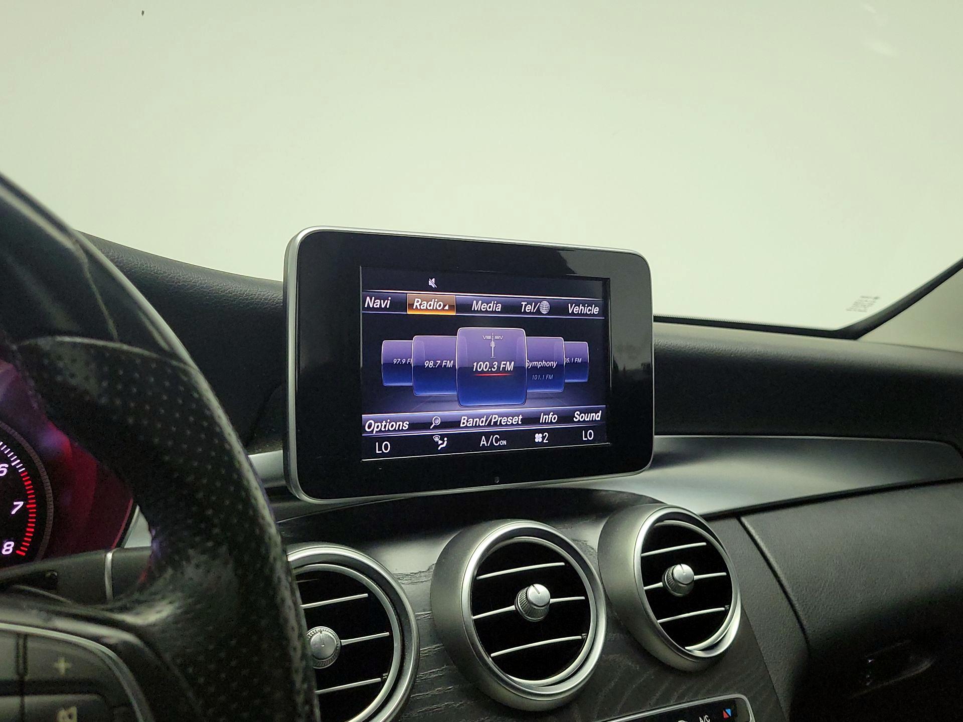 Thumbnail: 2015 Mercedes-Benz C-Class - 16