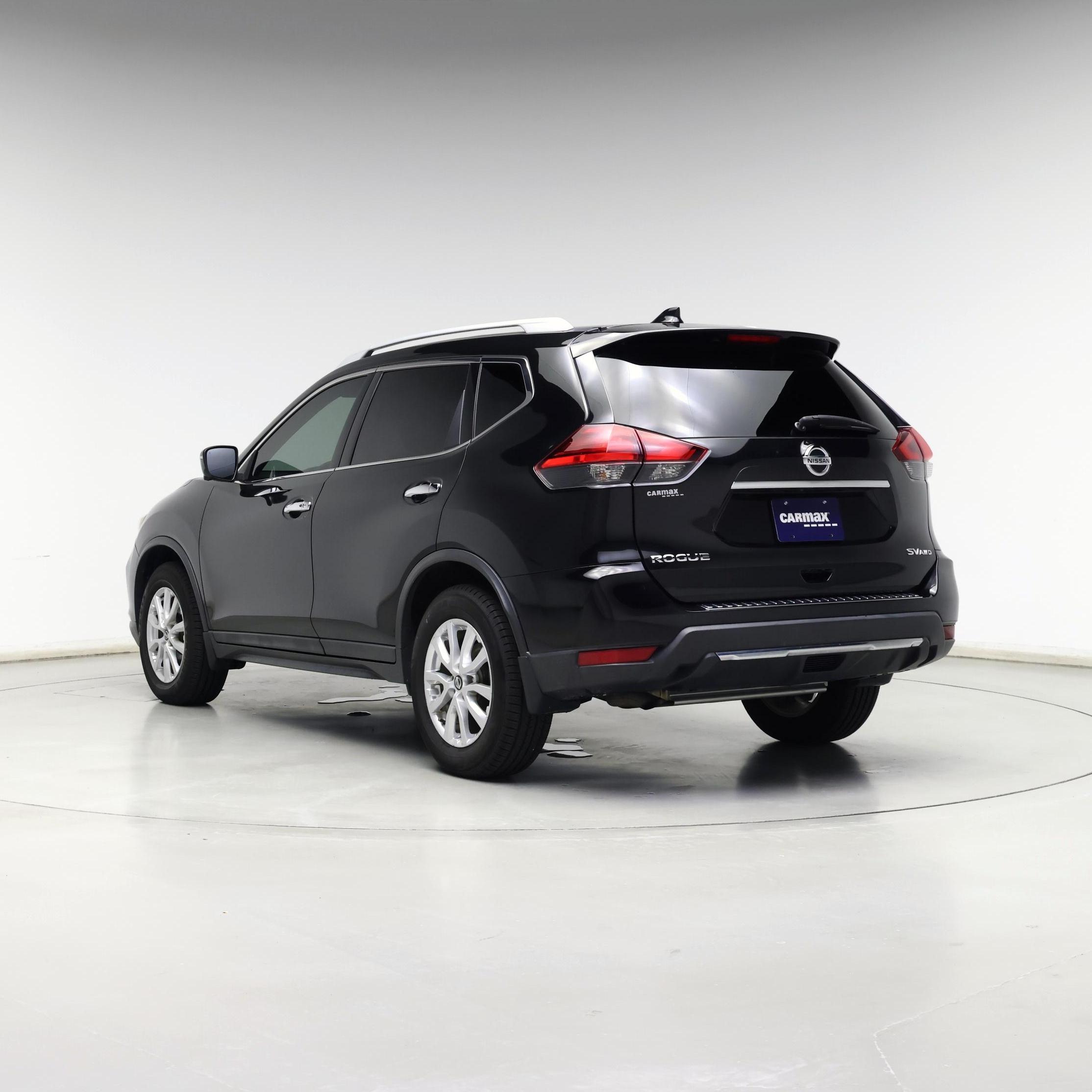 Thumbnail: 2017 Nissan Rogue - 2
