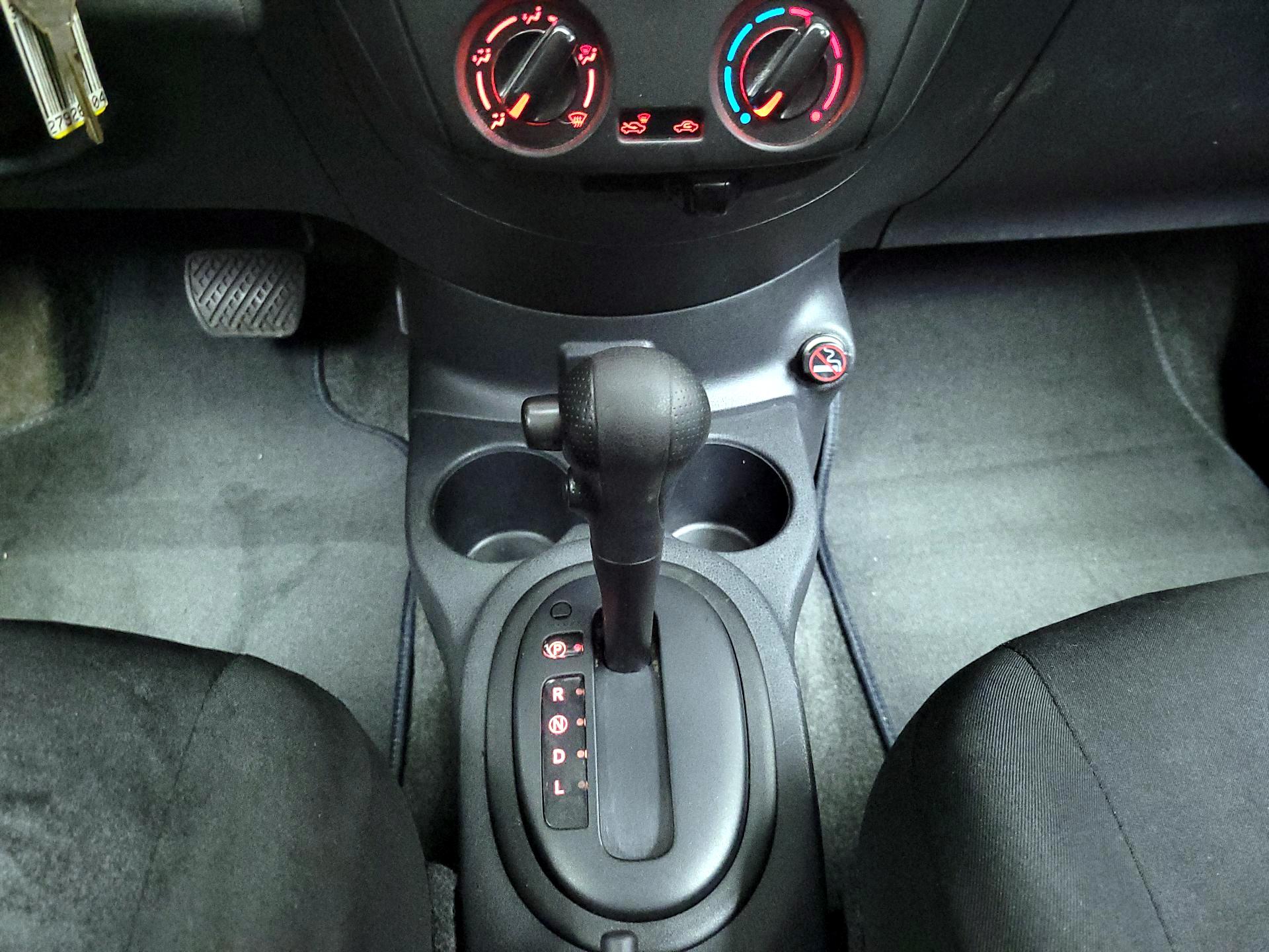 Thumbnail: 2017 Nissan Versa - 16