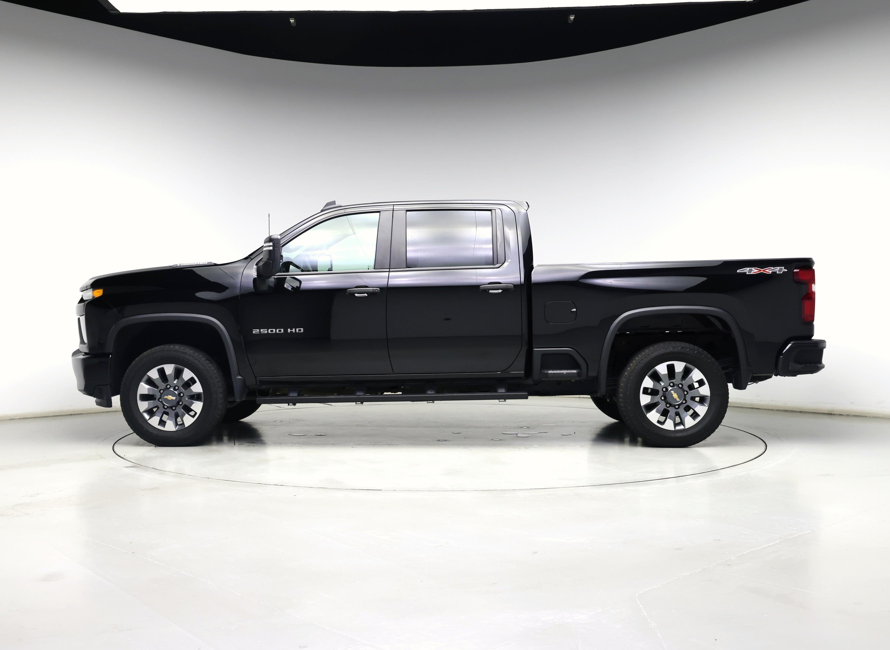 Thumbnail: 2022 Chevrolet Silverado 2500 - 3