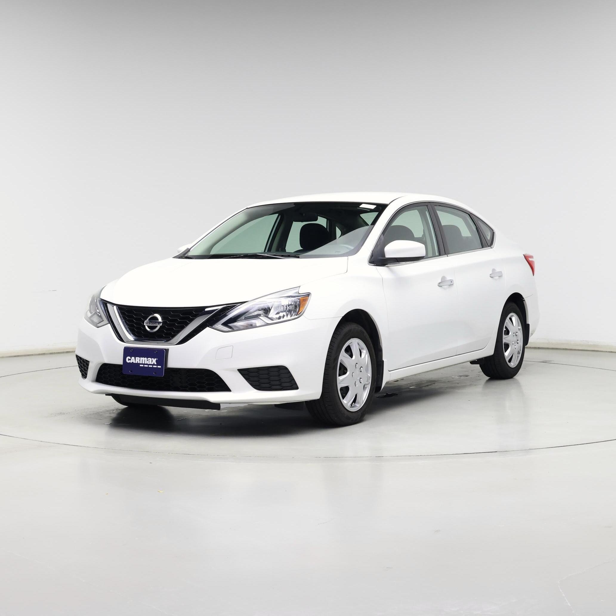 Thumbnail: 2016 Nissan Sentra - 4