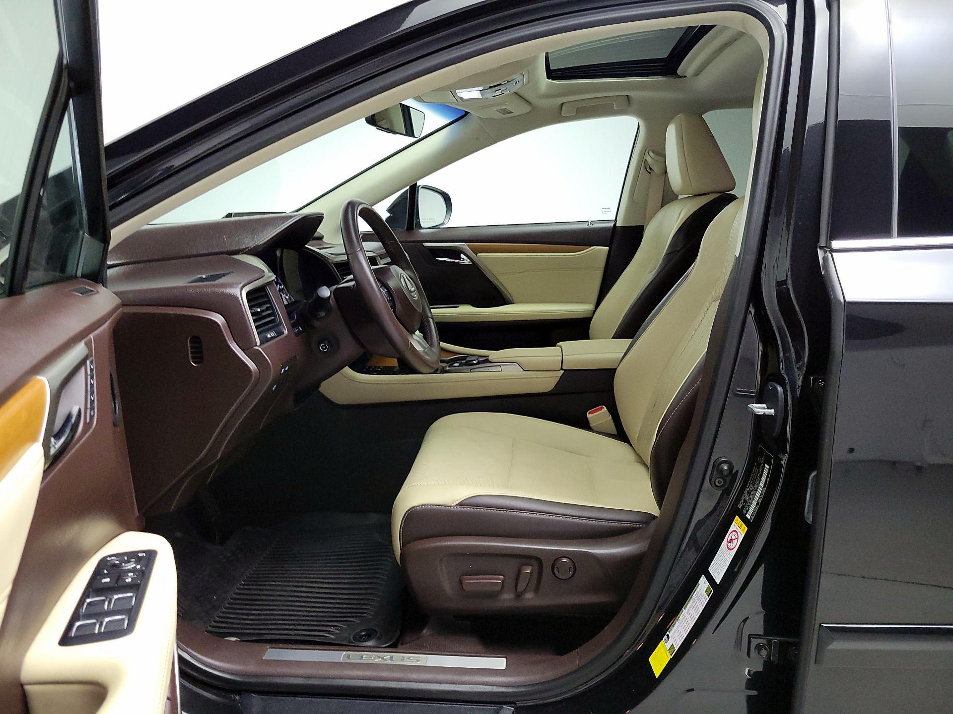 Thumbnail: 2017 Lexus RX - 11