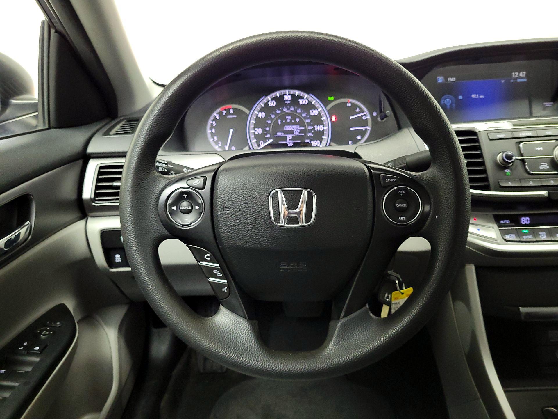 Thumbnail: 2015 Honda Accord - 10