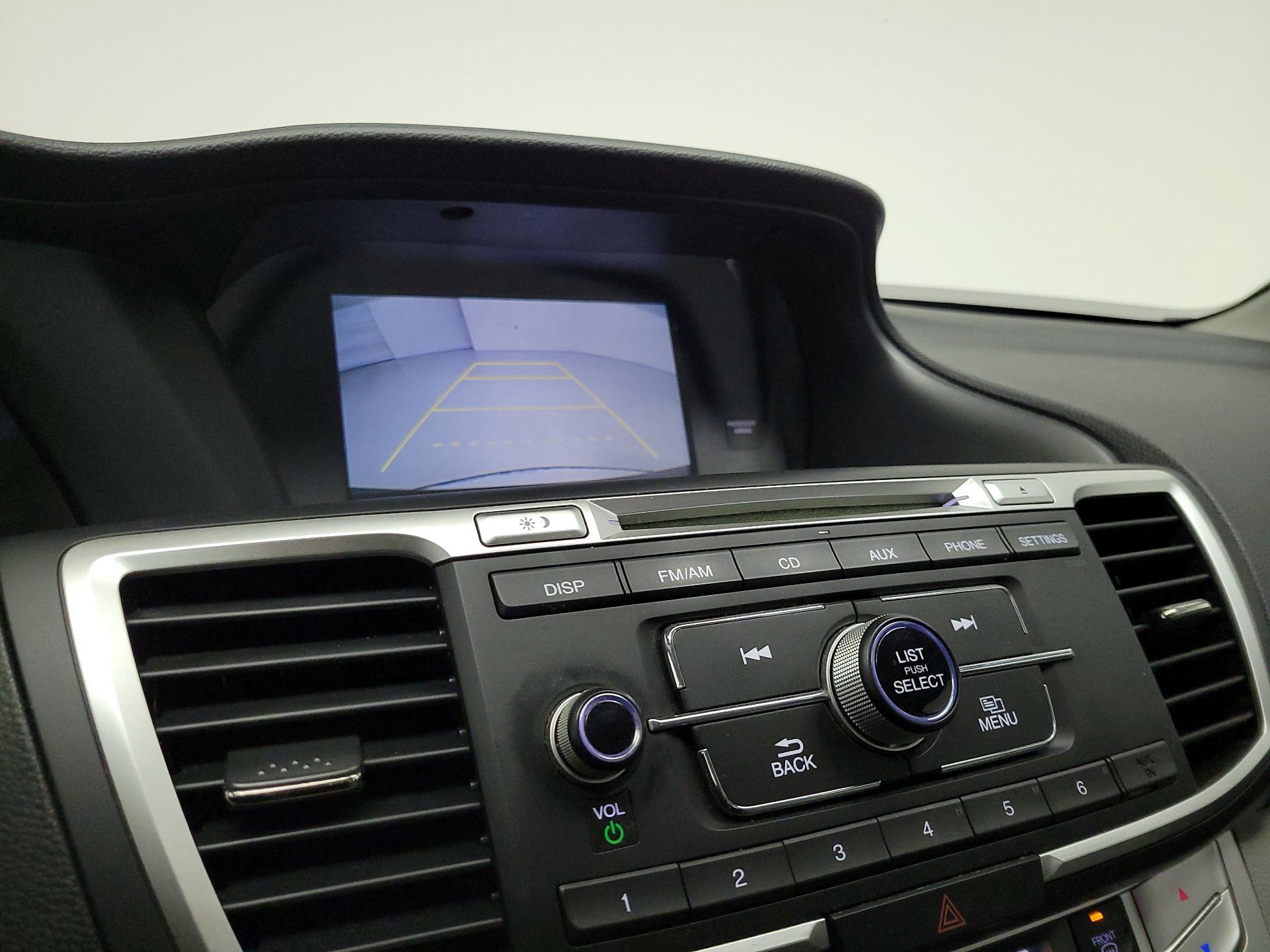 Thumbnail: 2015 Honda Accord - 14
