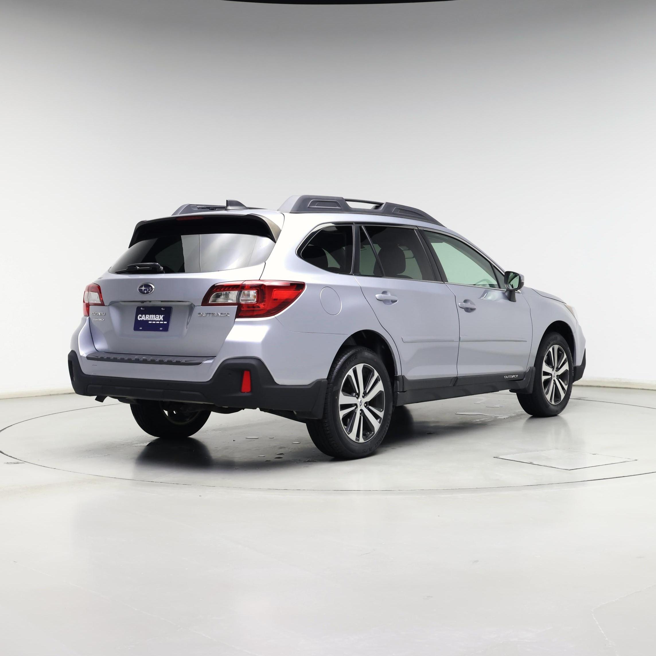 Thumbnail: 2018 Subaru Outback - 8