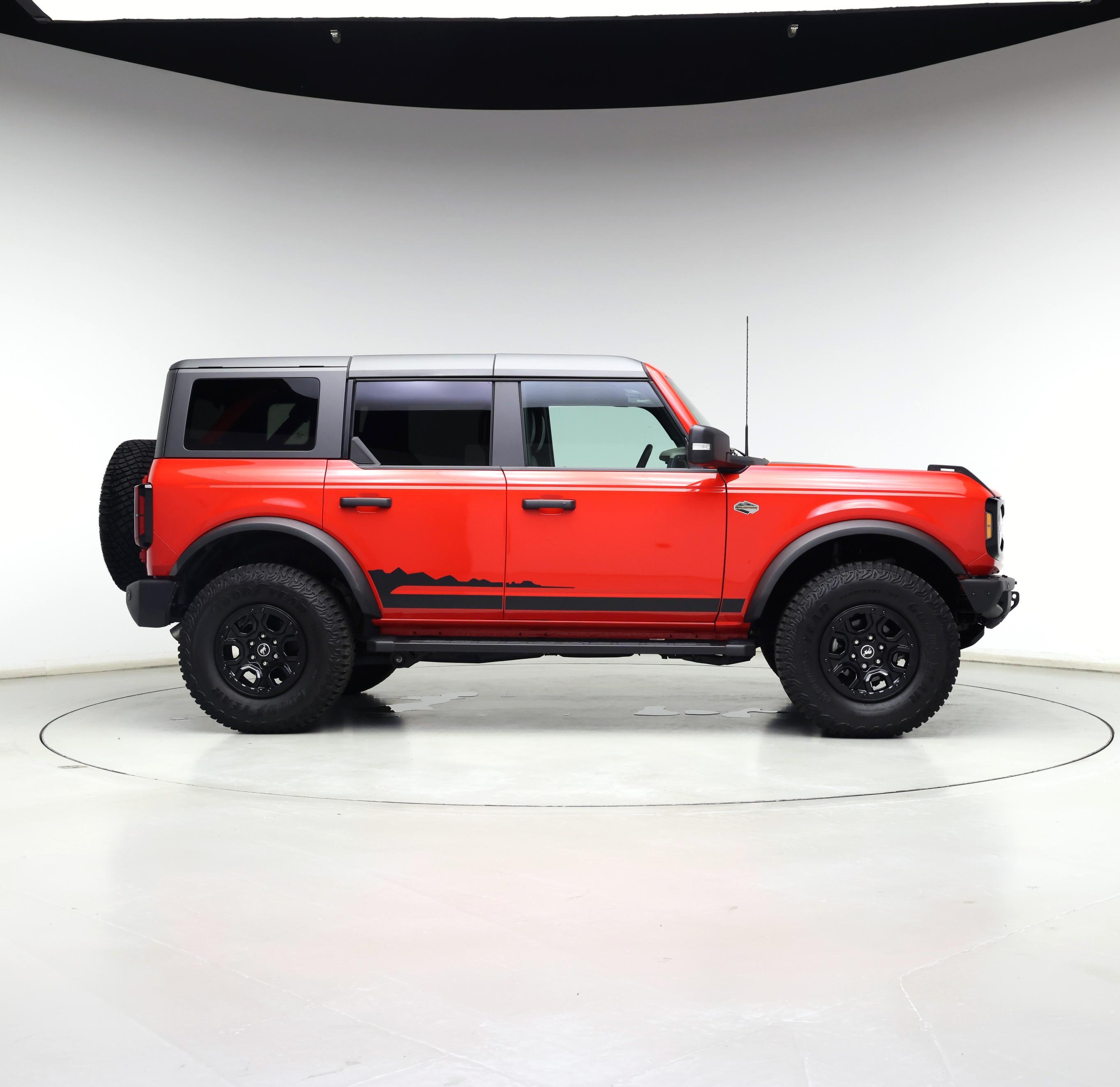 Thumbnail: 2022 Ford Bronco - 7