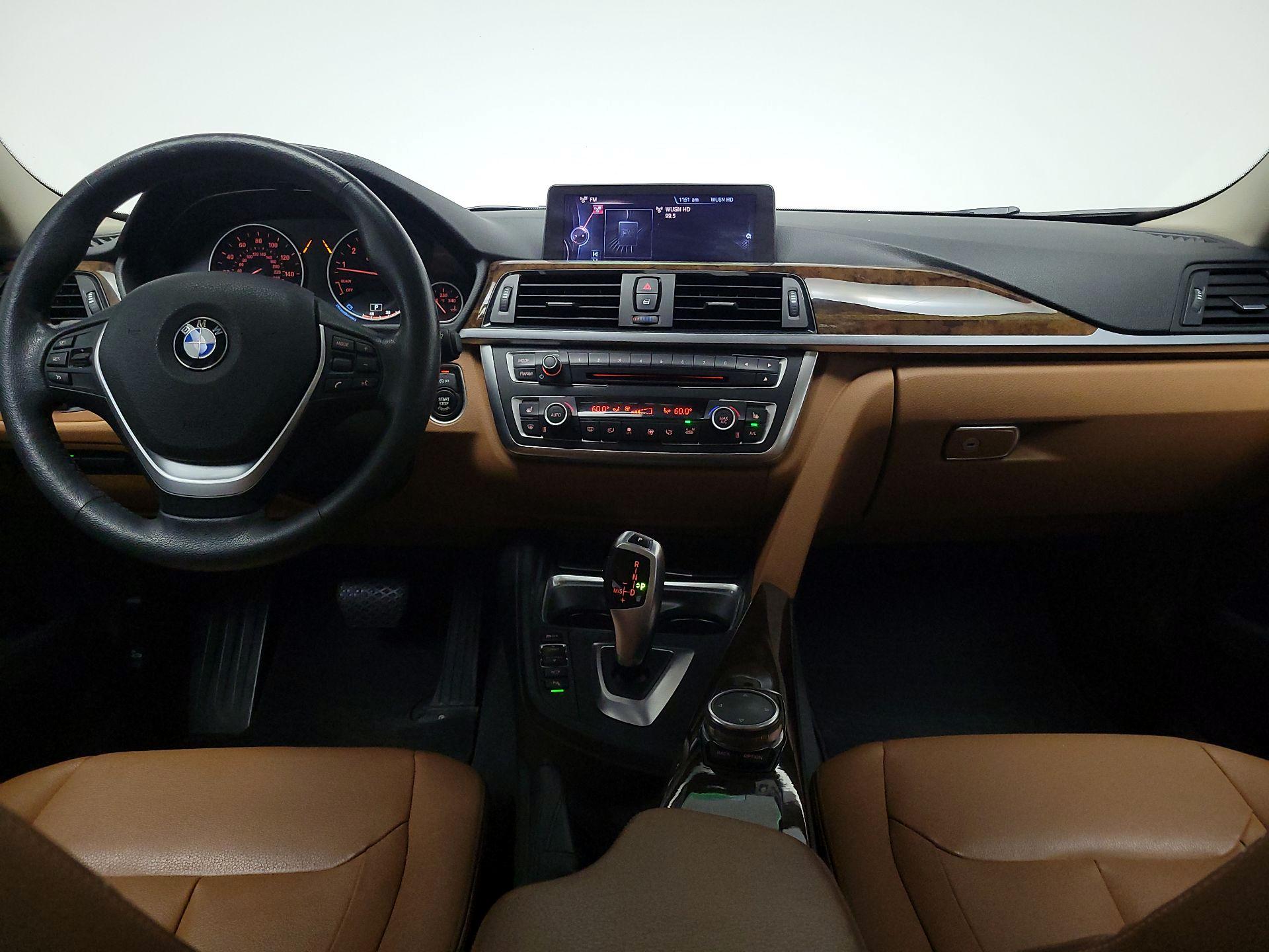 Thumbnail: 2015 BMW 3 Series - 9