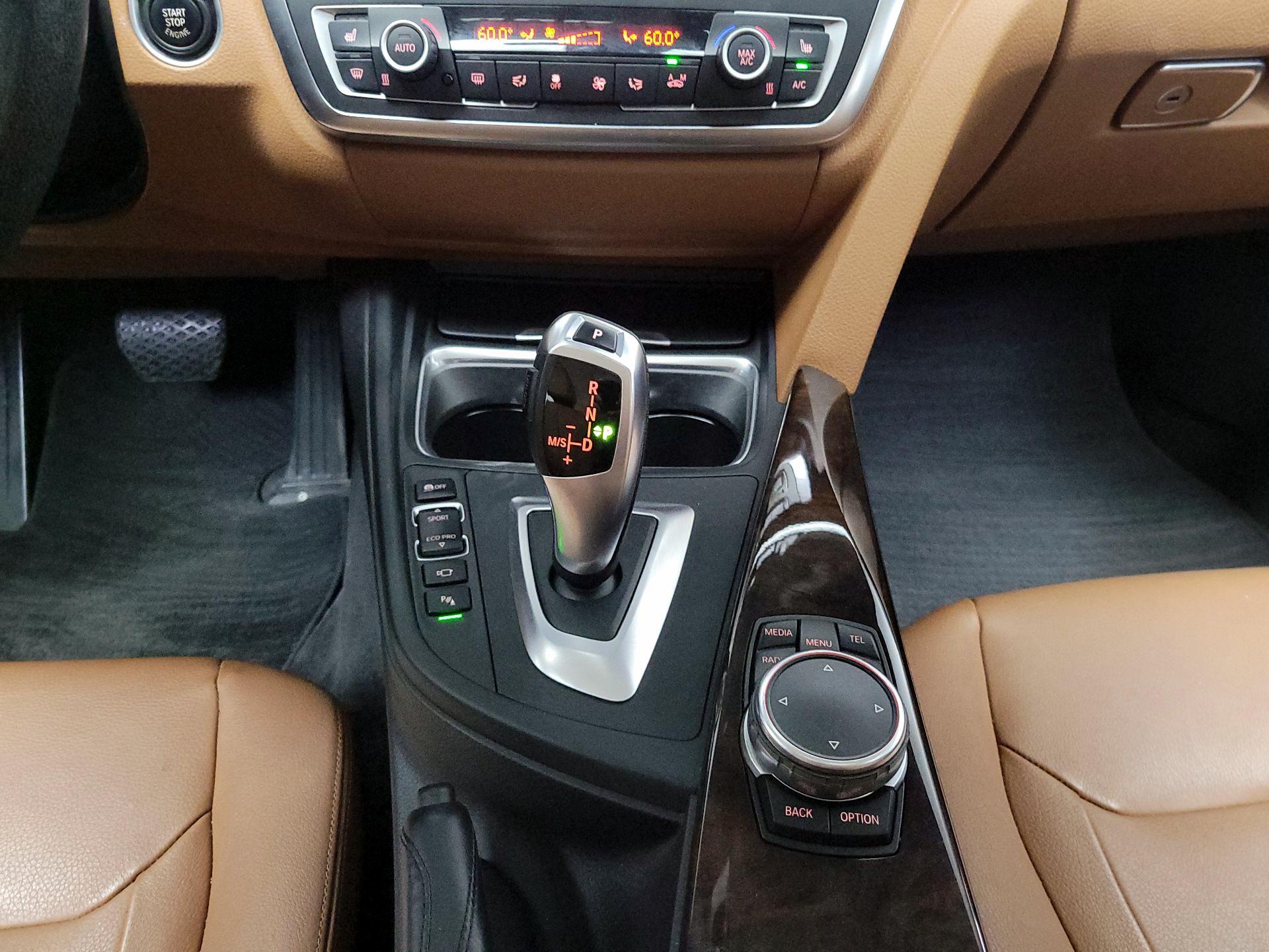 Thumbnail: 2015 BMW 3 Series - 18