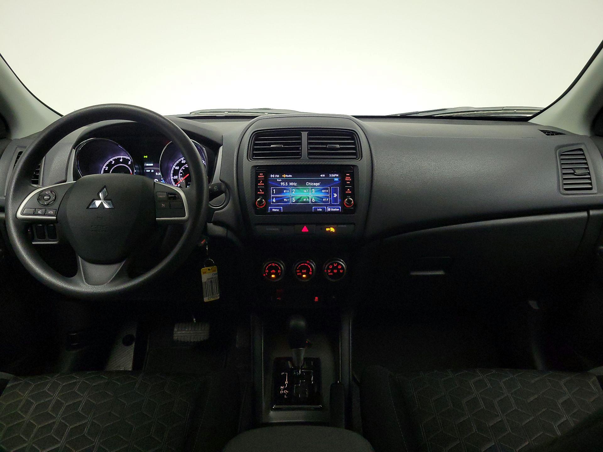 Thumbnail: 2021 Mitsubishi Outlander Sport - 9