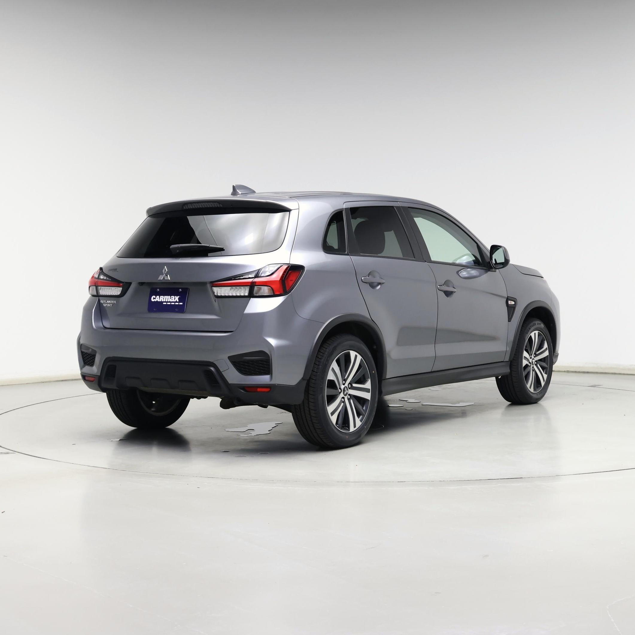 Thumbnail: 2021 Mitsubishi Outlander Sport - 8