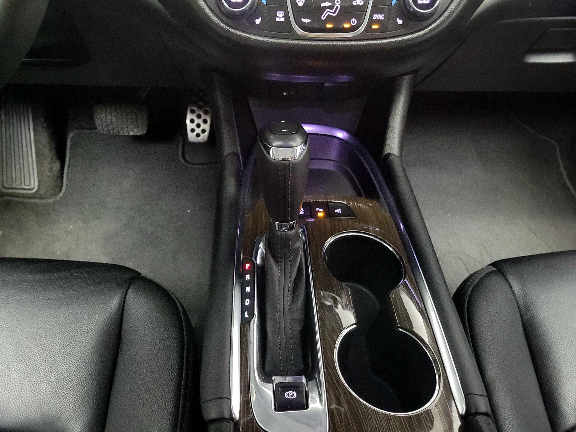 Thumbnail: 2016 Chevrolet Malibu - 18