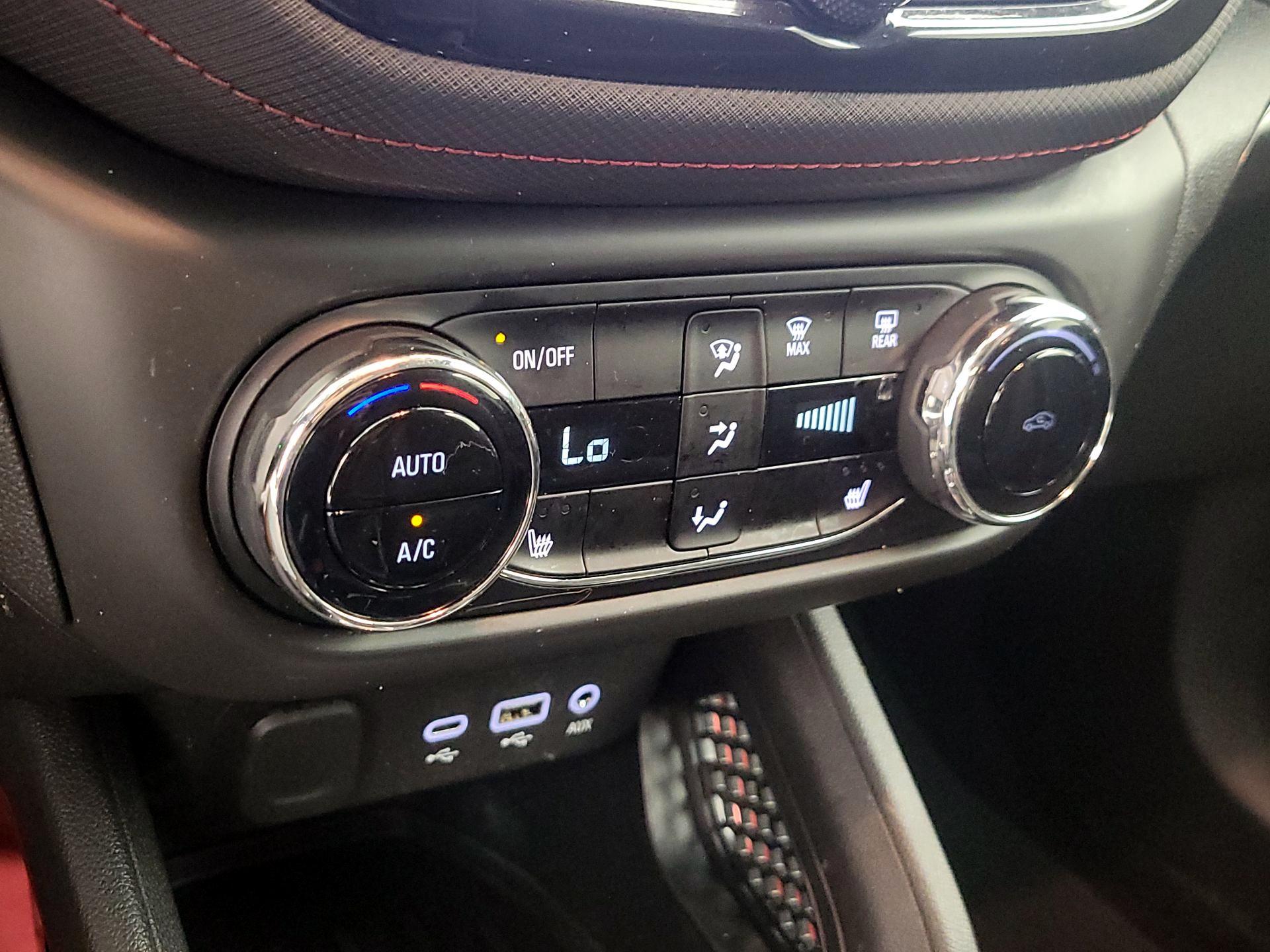 Thumbnail: 2021 Chevrolet TrailBlazer - 16