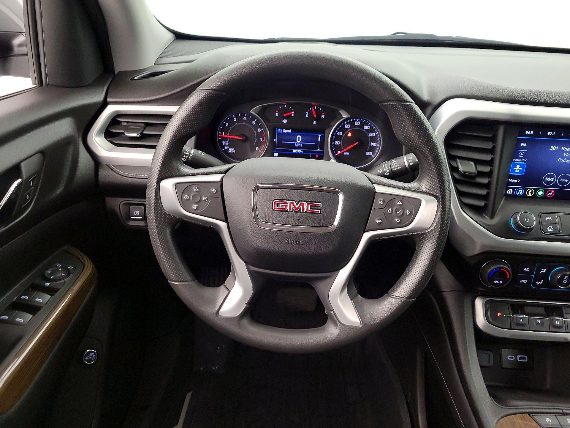 Thumbnail: 2023 GMC Acadia - 10