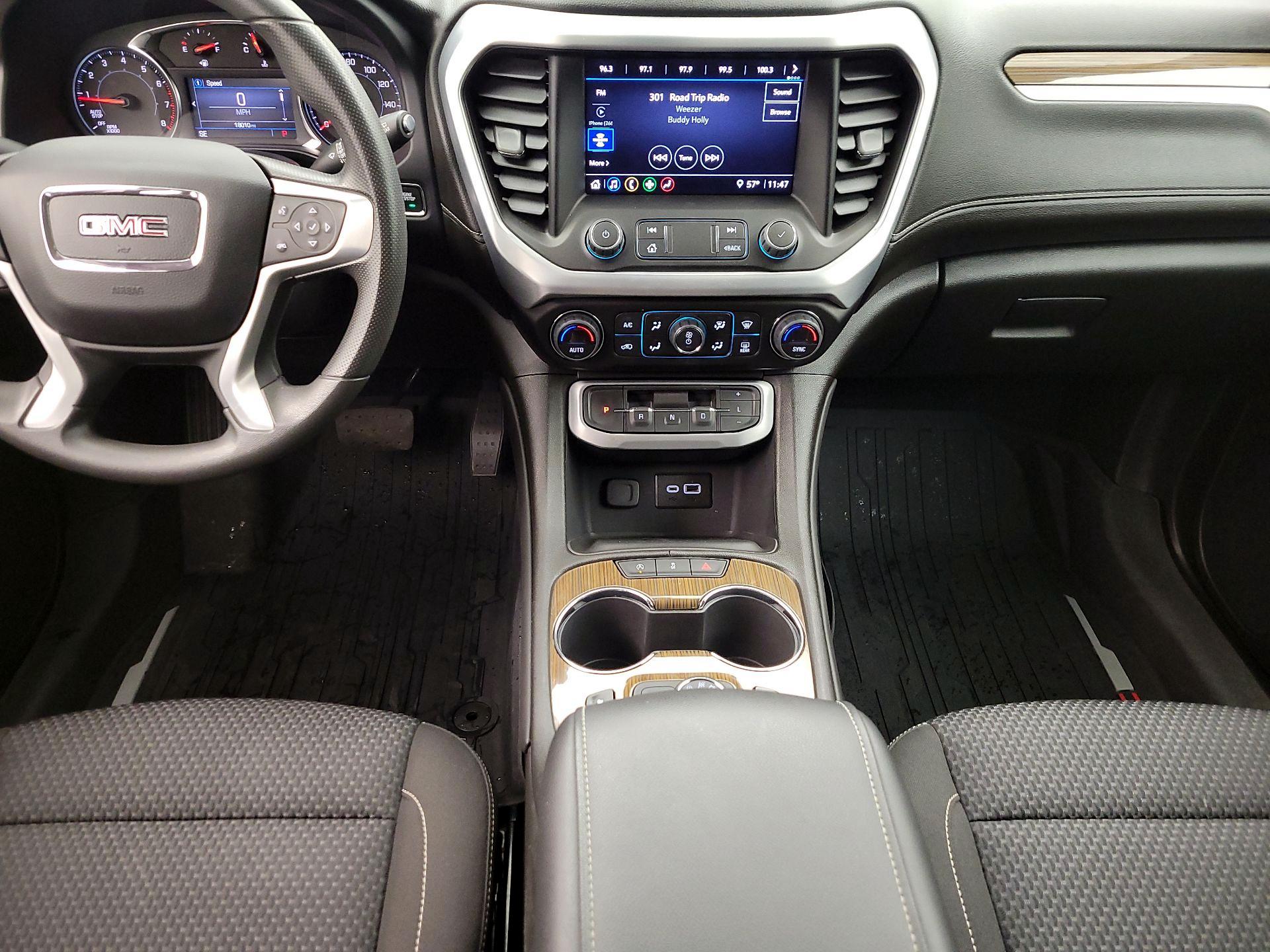 Thumbnail: 2023 GMC Acadia - 17