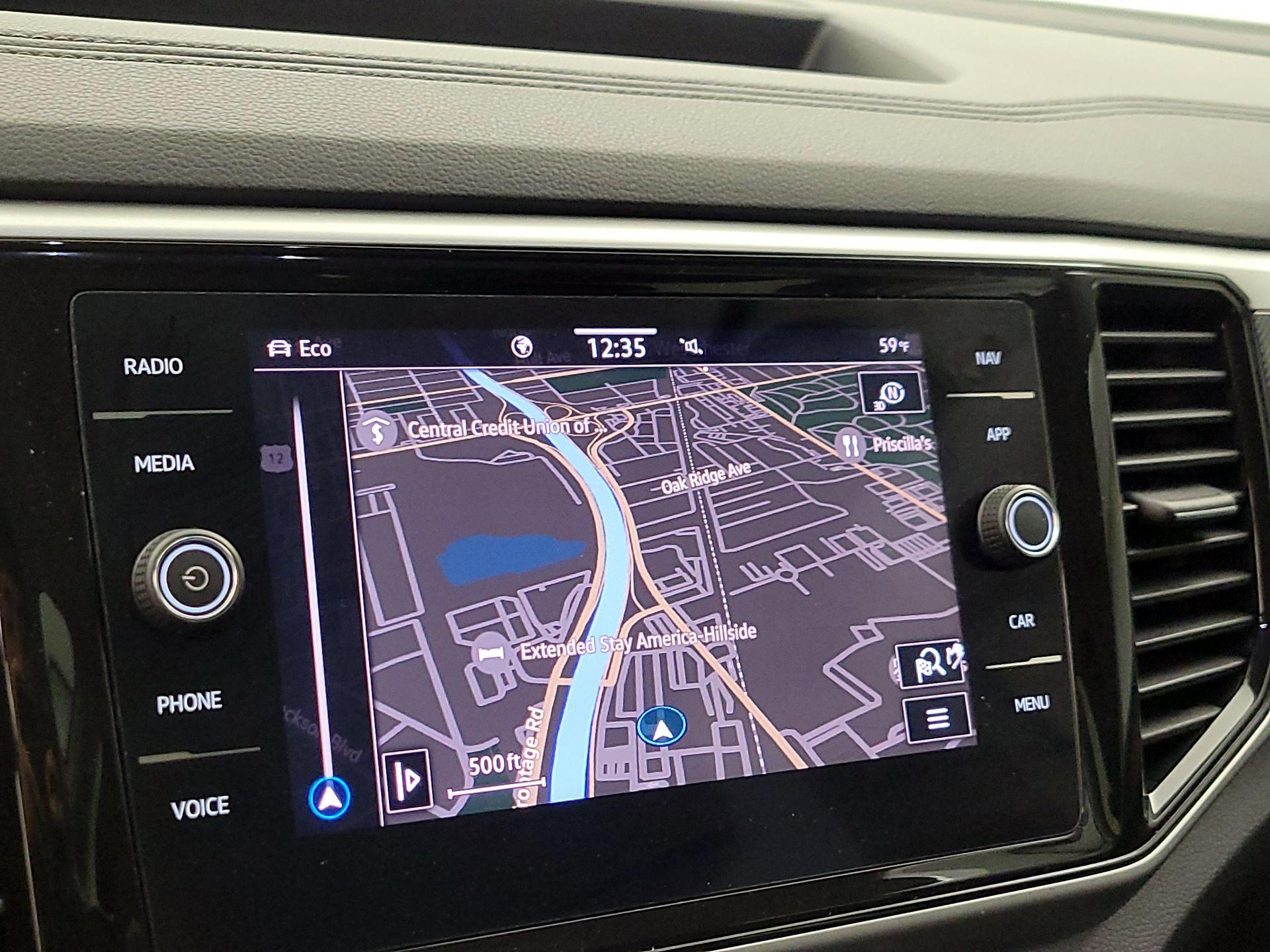 Thumbnail: 2022 Volkswagen Atlas - 14