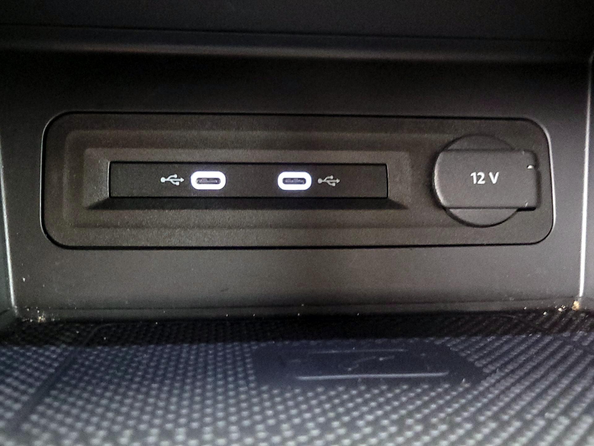 Thumbnail: 2022 Volkswagen Atlas - 19